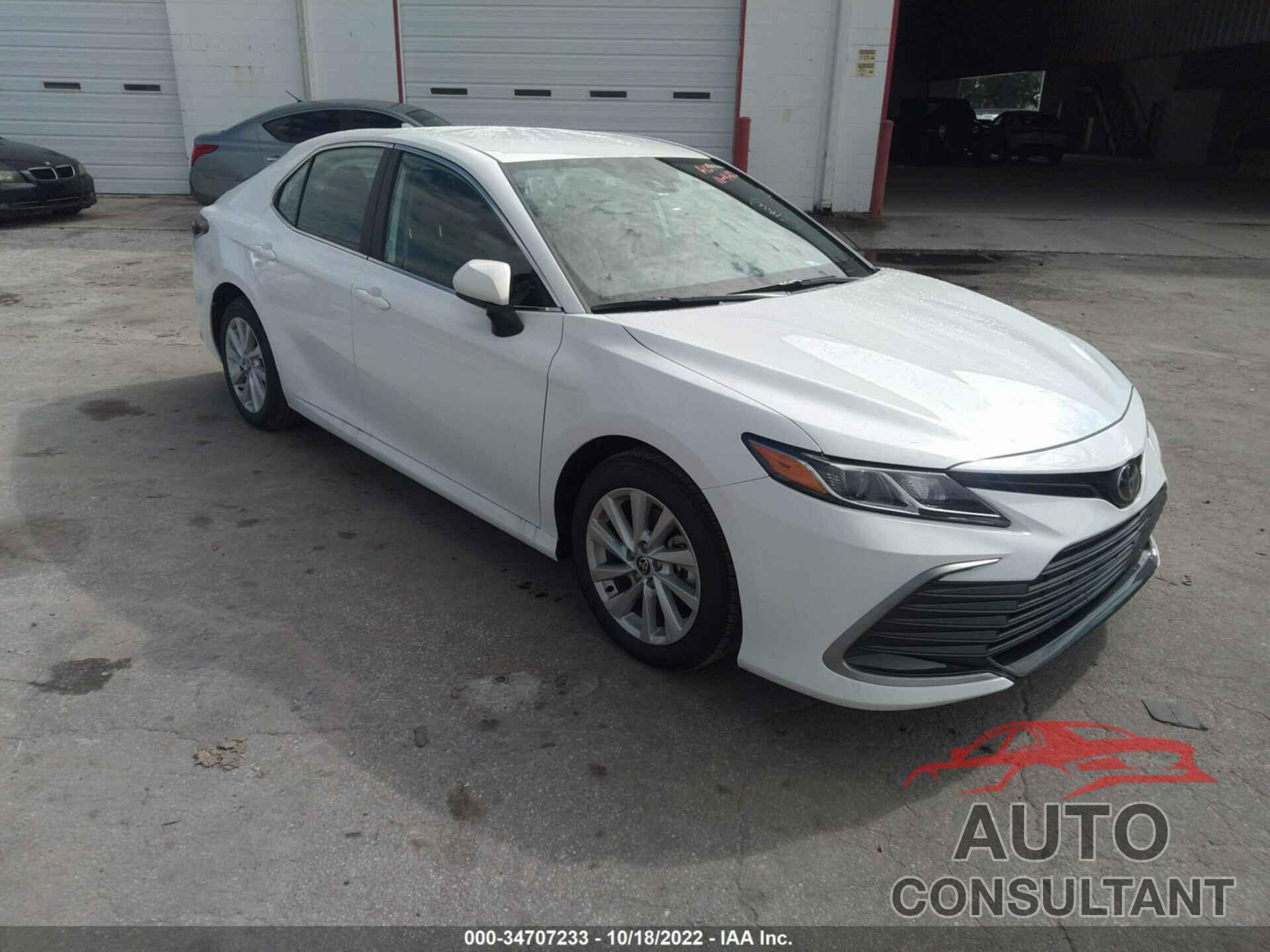 TOYOTA CAMRY 2023 - 4T1C11AK8PU723383