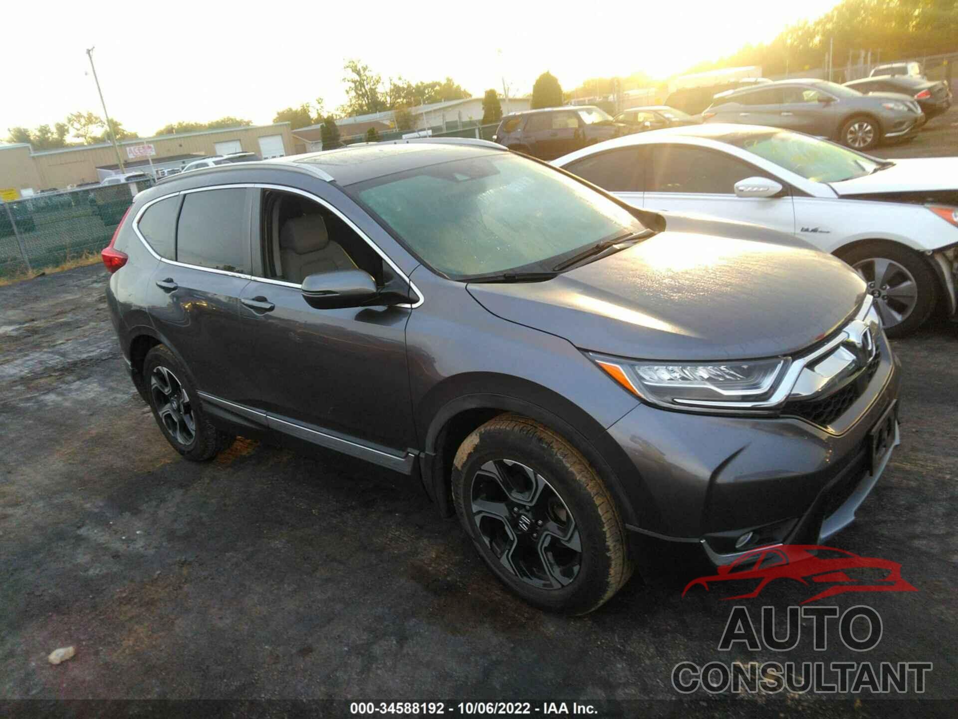 HONDA CR-V 2018 - 7FARW2H96JE005411