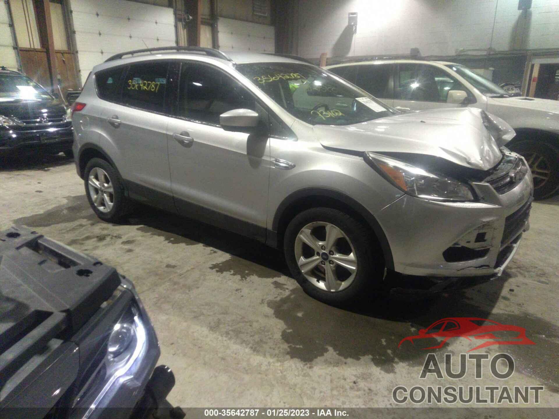 FORD ESCAPE 2016 - 1FMCU9GX1GUB02785