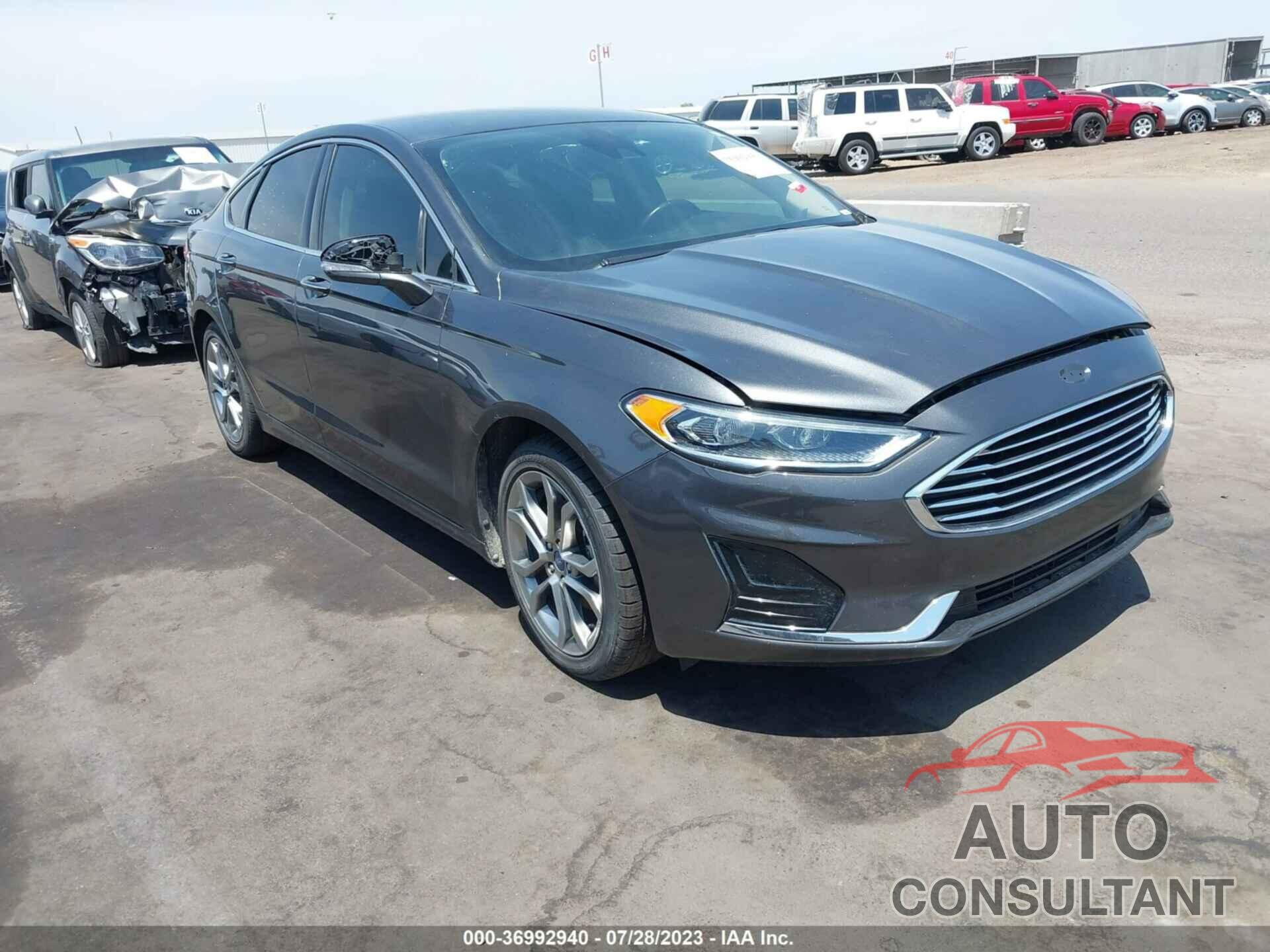 FORD FUSION 2019 - 3FA6P0CD6KR177004