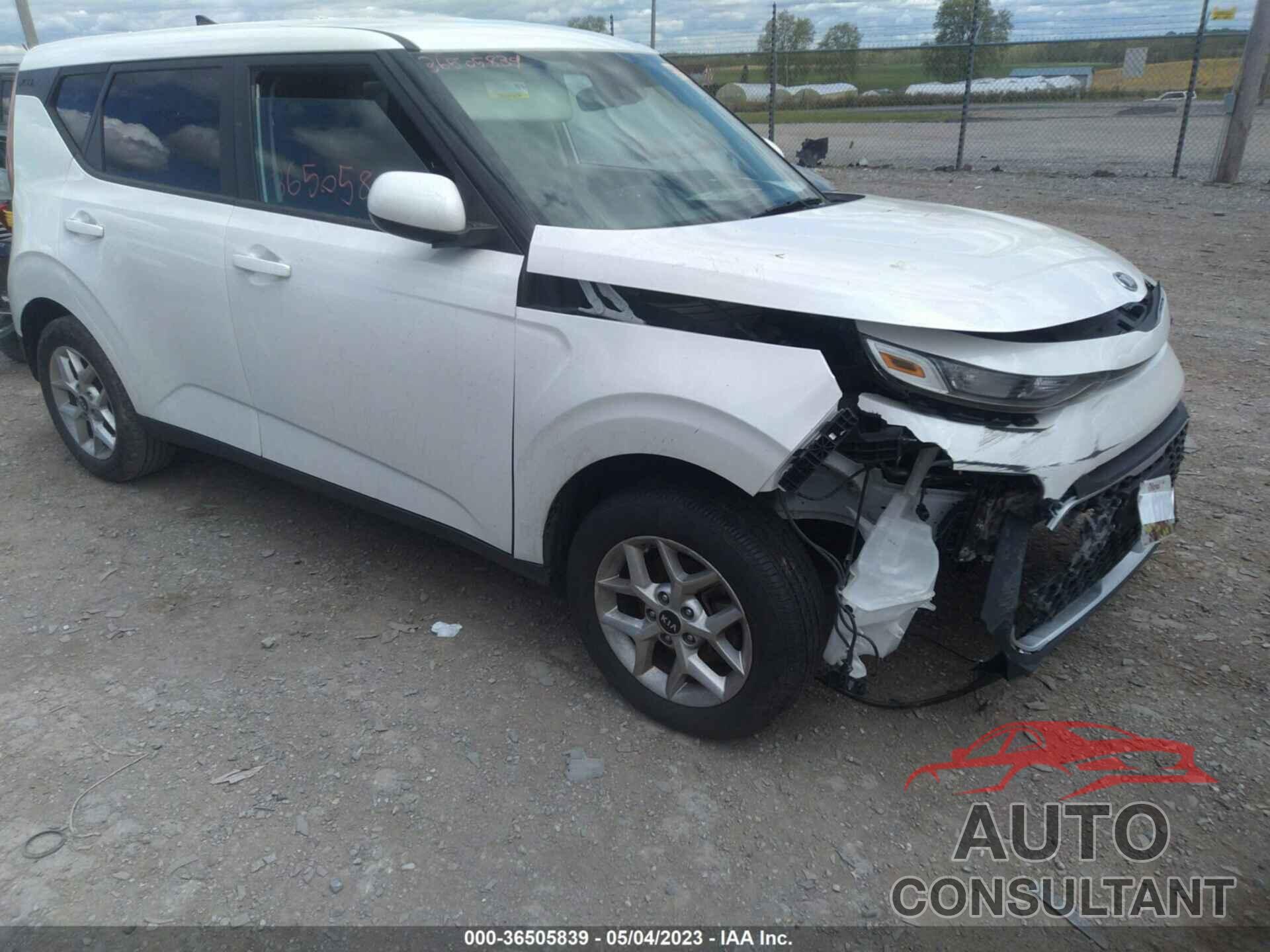 KIA SOUL 2020 - KNDJ23AU1L7069213