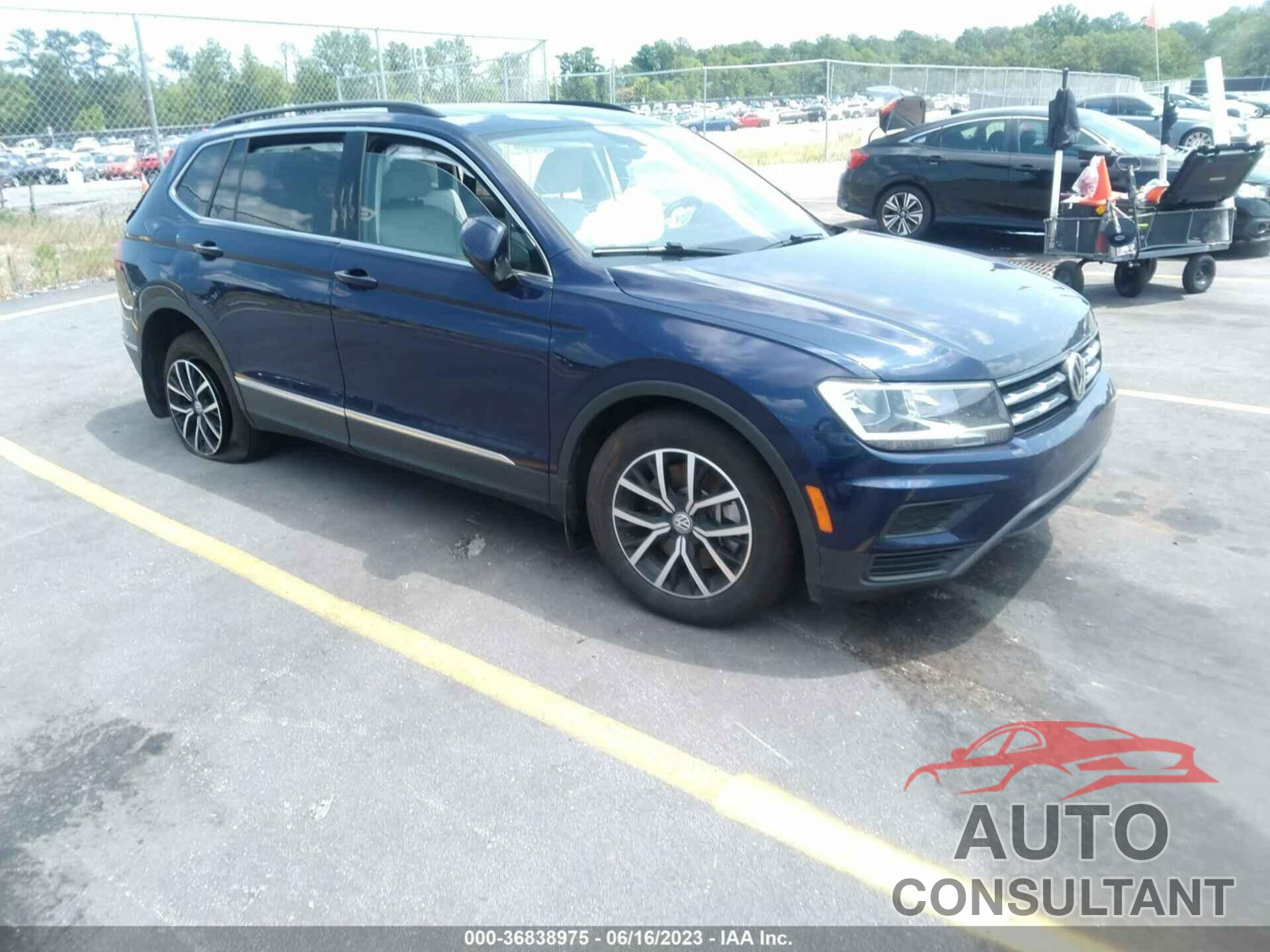 VOLKSWAGEN TIGUAN 2021 - 3VV2B7AX9MM157411