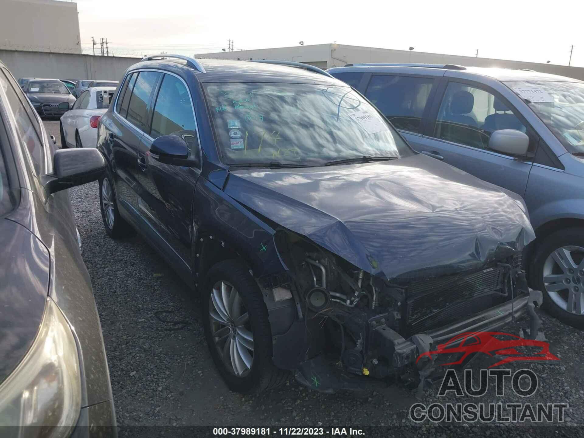 VOLKSWAGEN TIGUAN 2016 - WVGAV7AX9GW519707