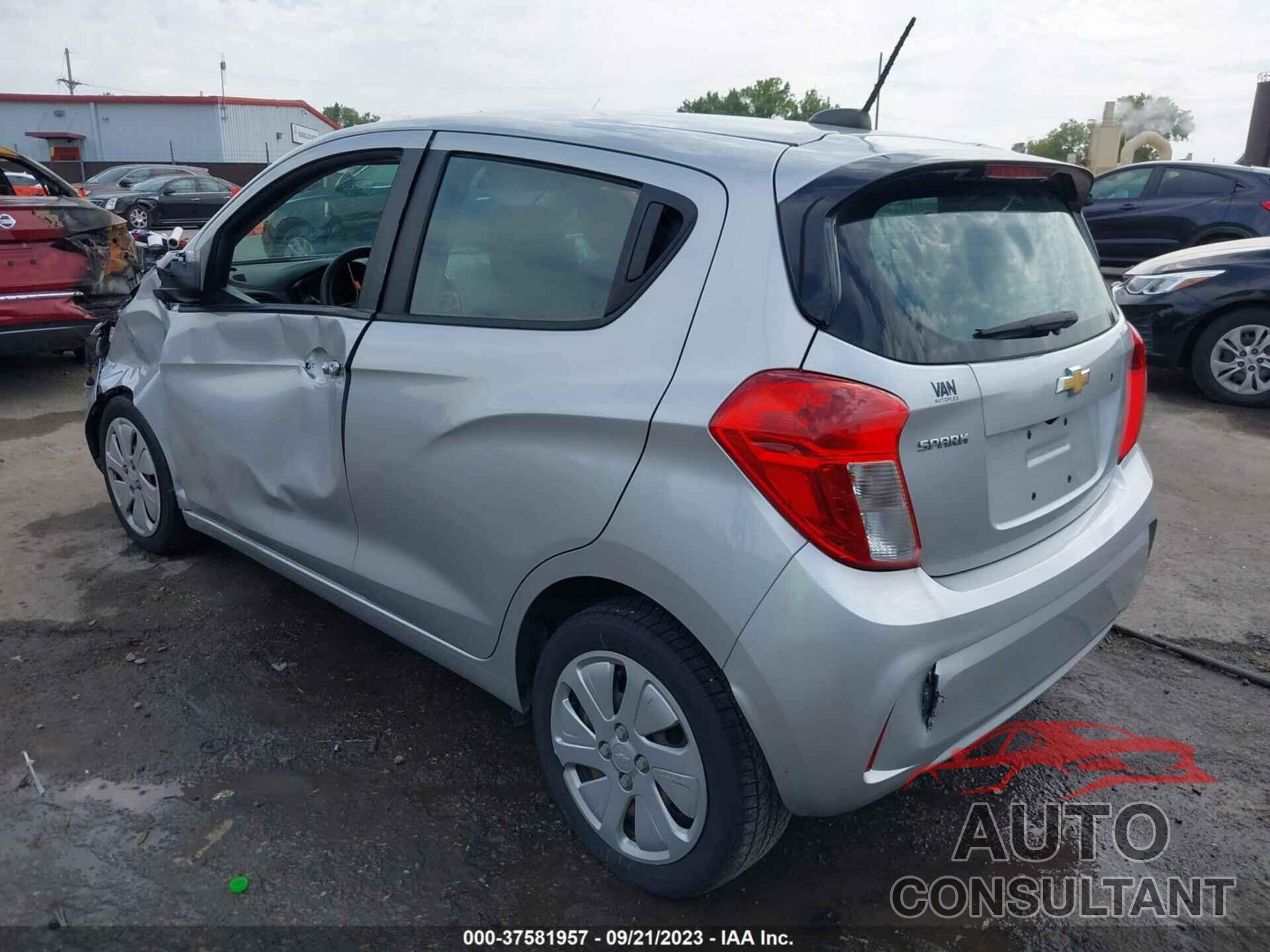 CHEVROLET SPARK 2018 - KL8CB6SA0JC460347