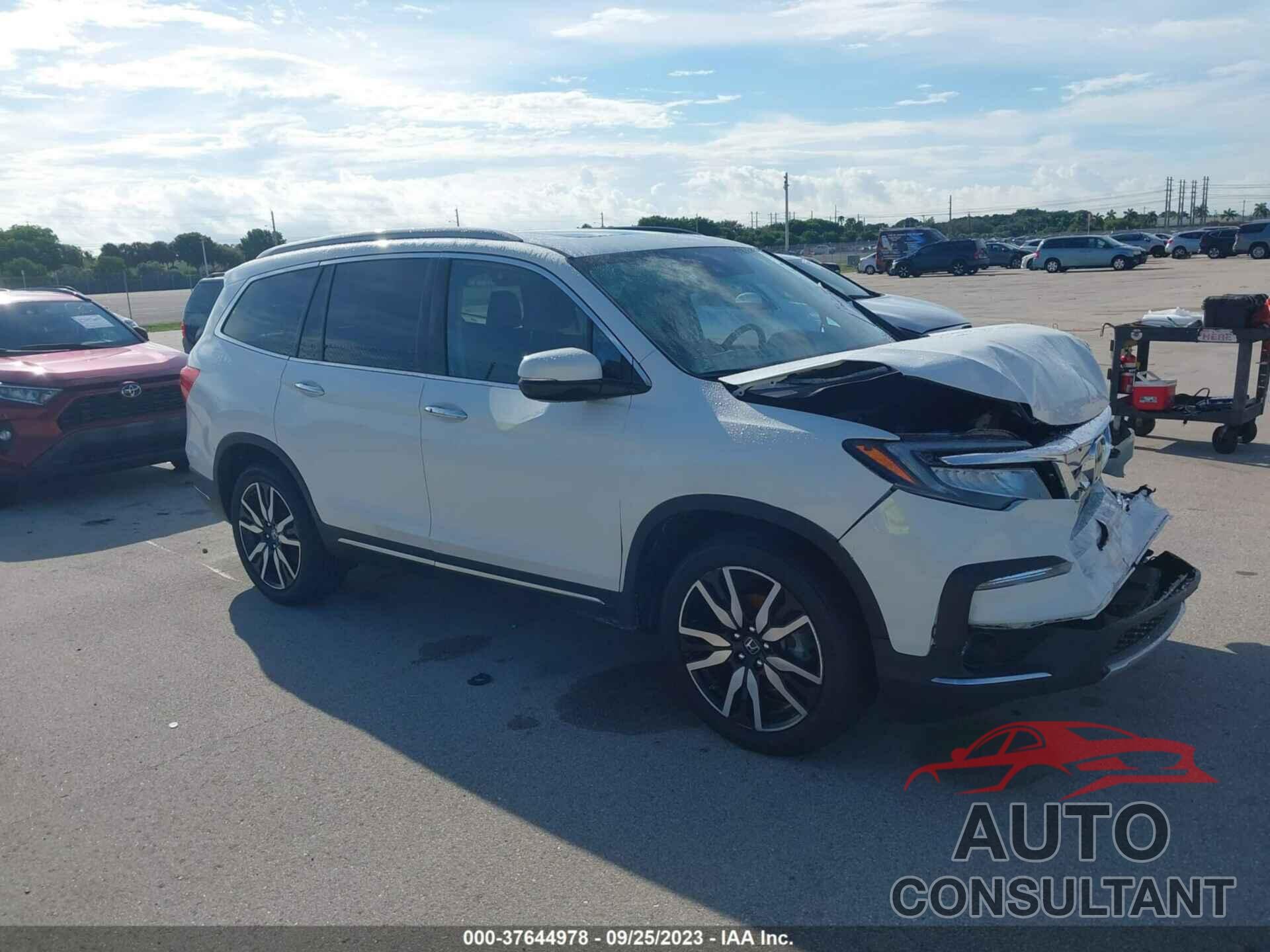 HONDA PILOT 2022 - 5FNYF5H60NB030793