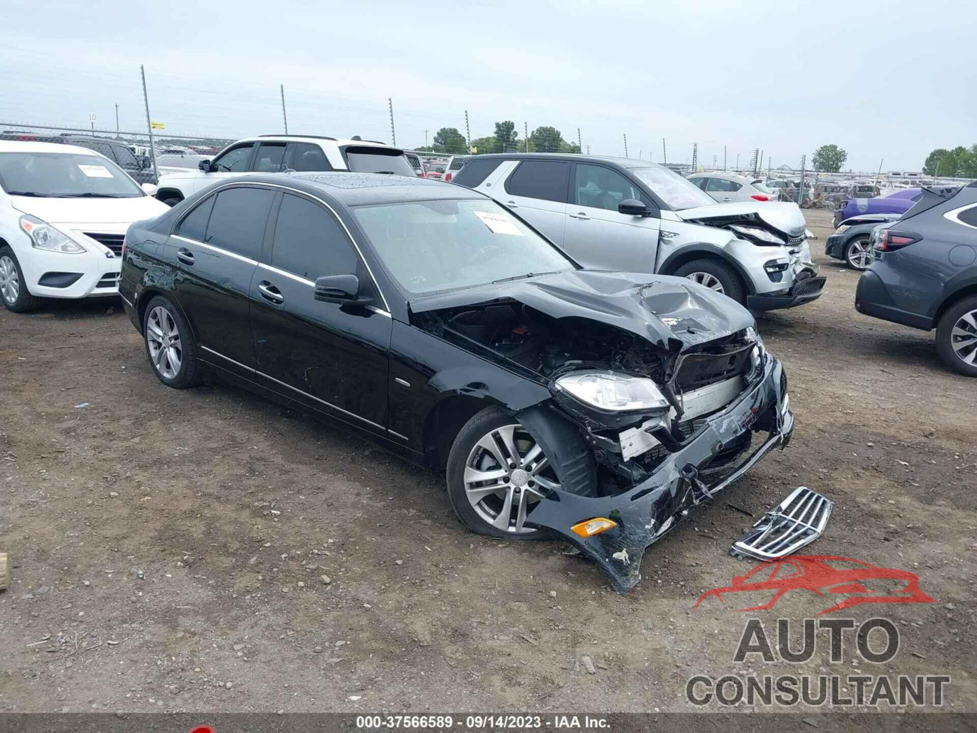 MERCEDES-BENZ C 250 2012 - WDDGF4HB3CR193213