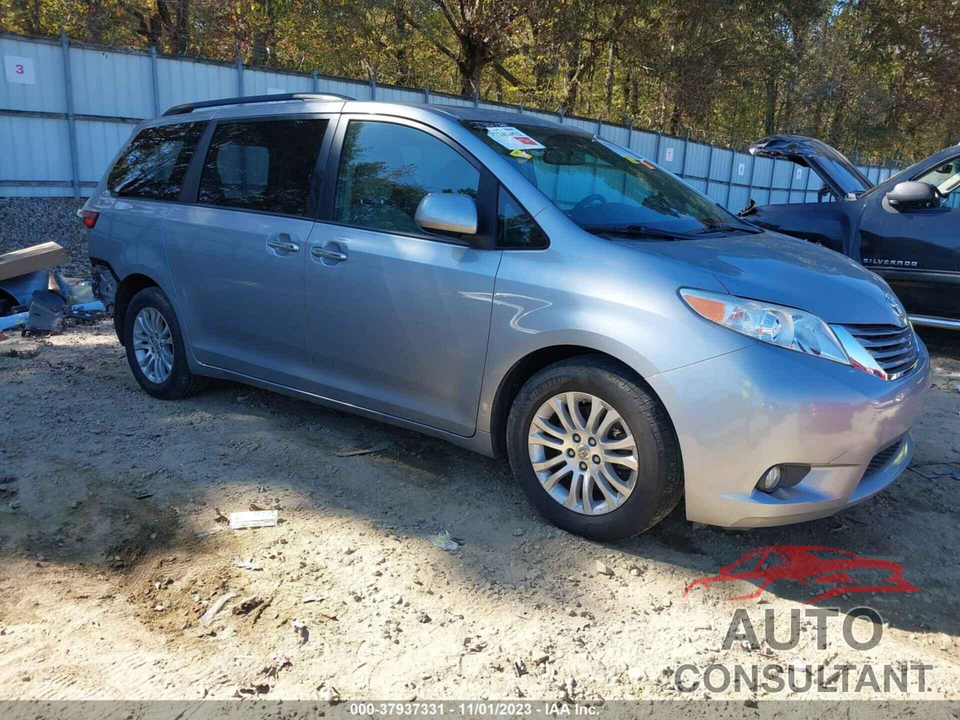 TOYOTA SIENNA 2016 - 5TDYK3DC7GS737254