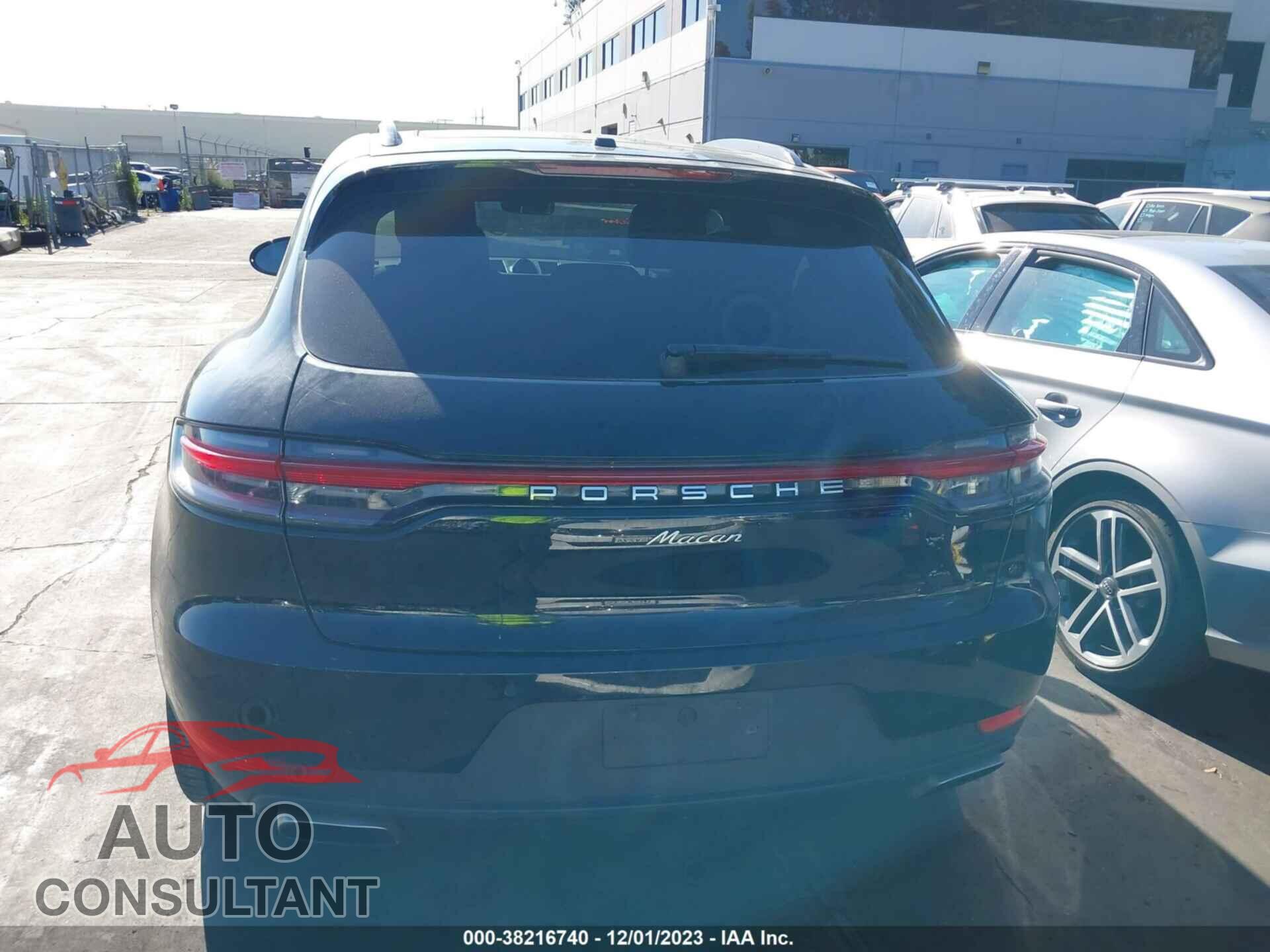 PORSCHE MACAN 2021 - WP1AA2A56MLB02476