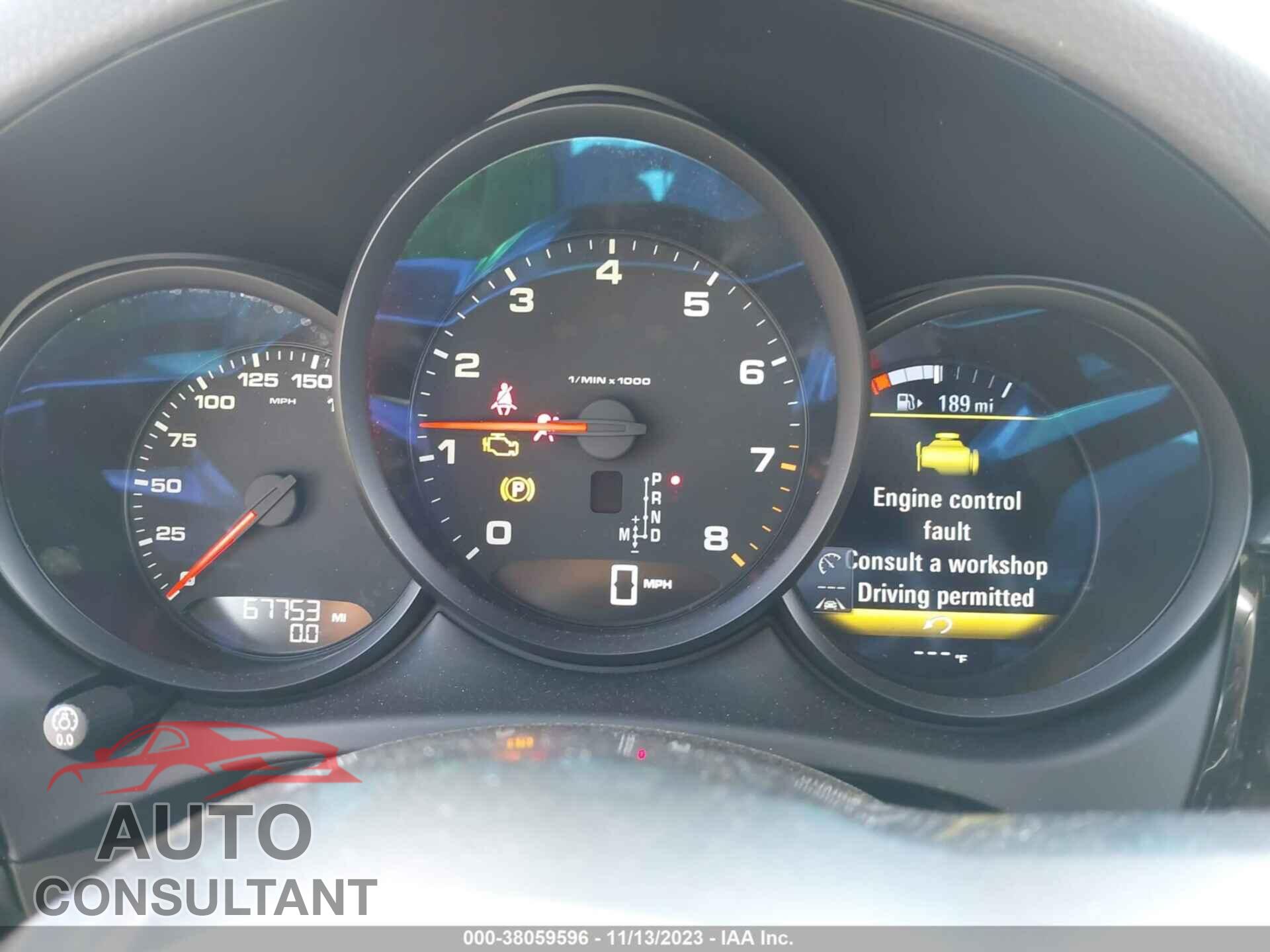 PORSCHE MACAN 2018 - WP1AA2A59JLB03701