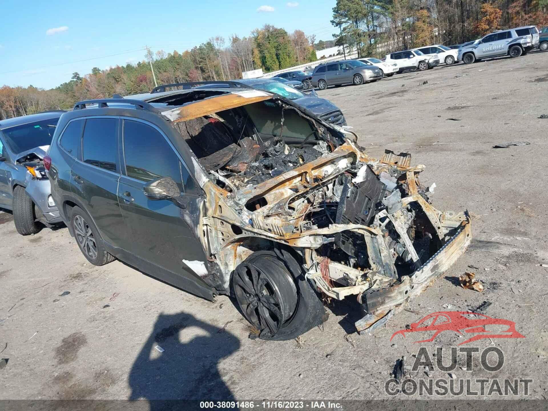 SUBARU FORESTER 2022 - JF2SKAPC9NH513671