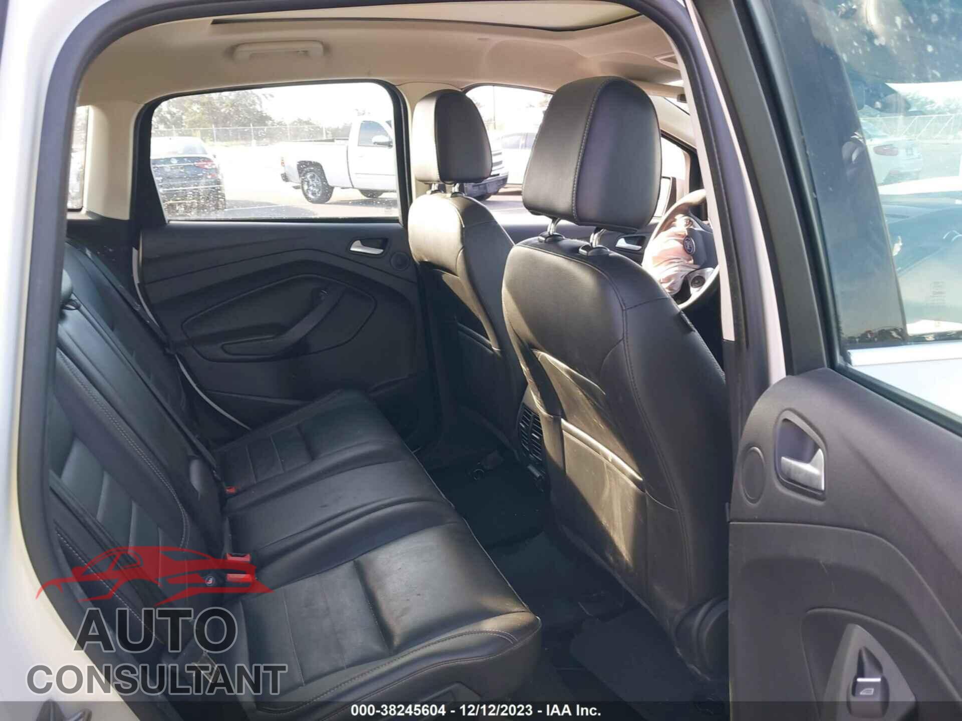 FORD C-MAX ENERGI 2016 - 1FADP5CU2GL105873
