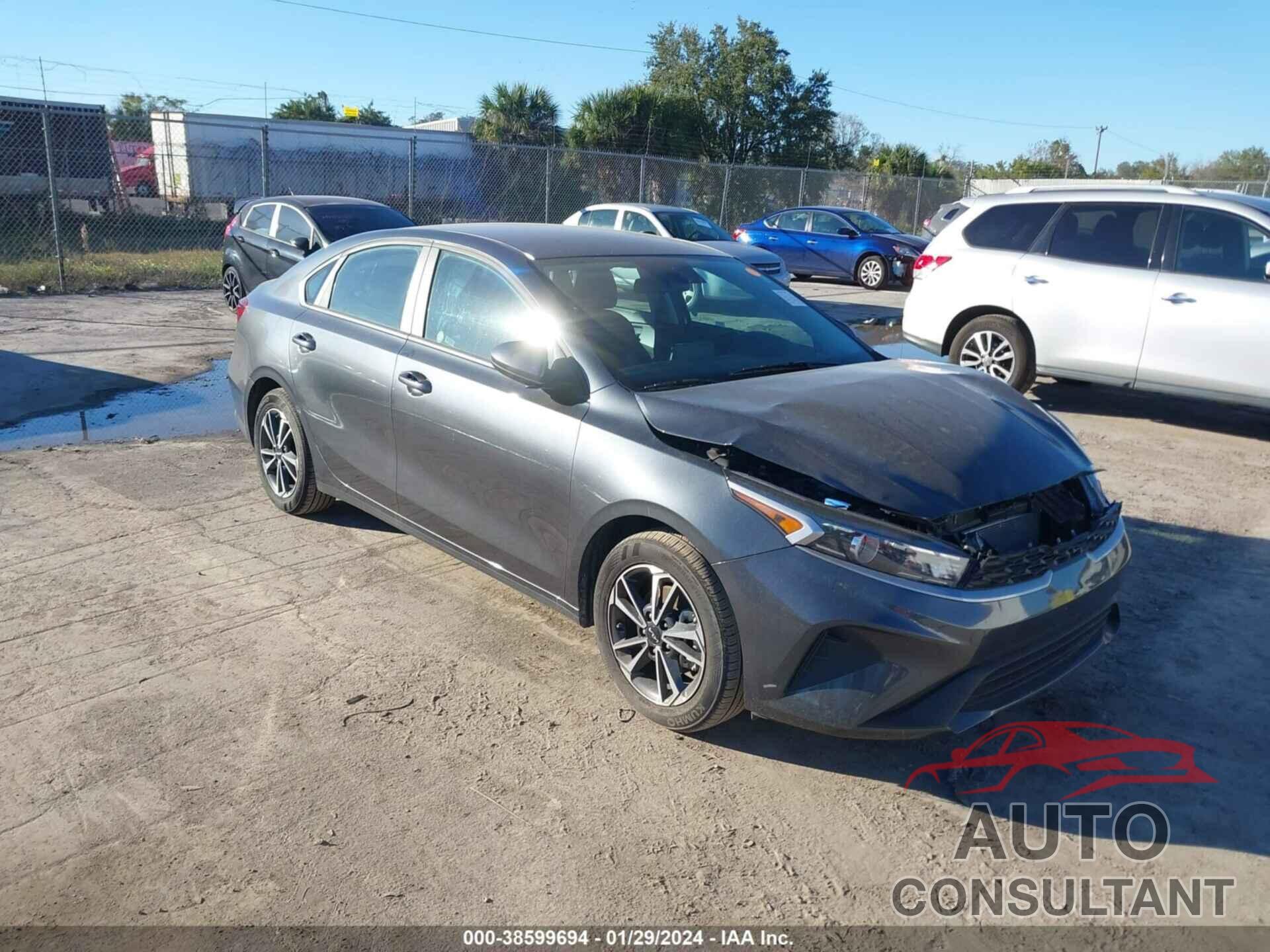 KIA FORTE 2023 - 3KPF24AD9PE643347