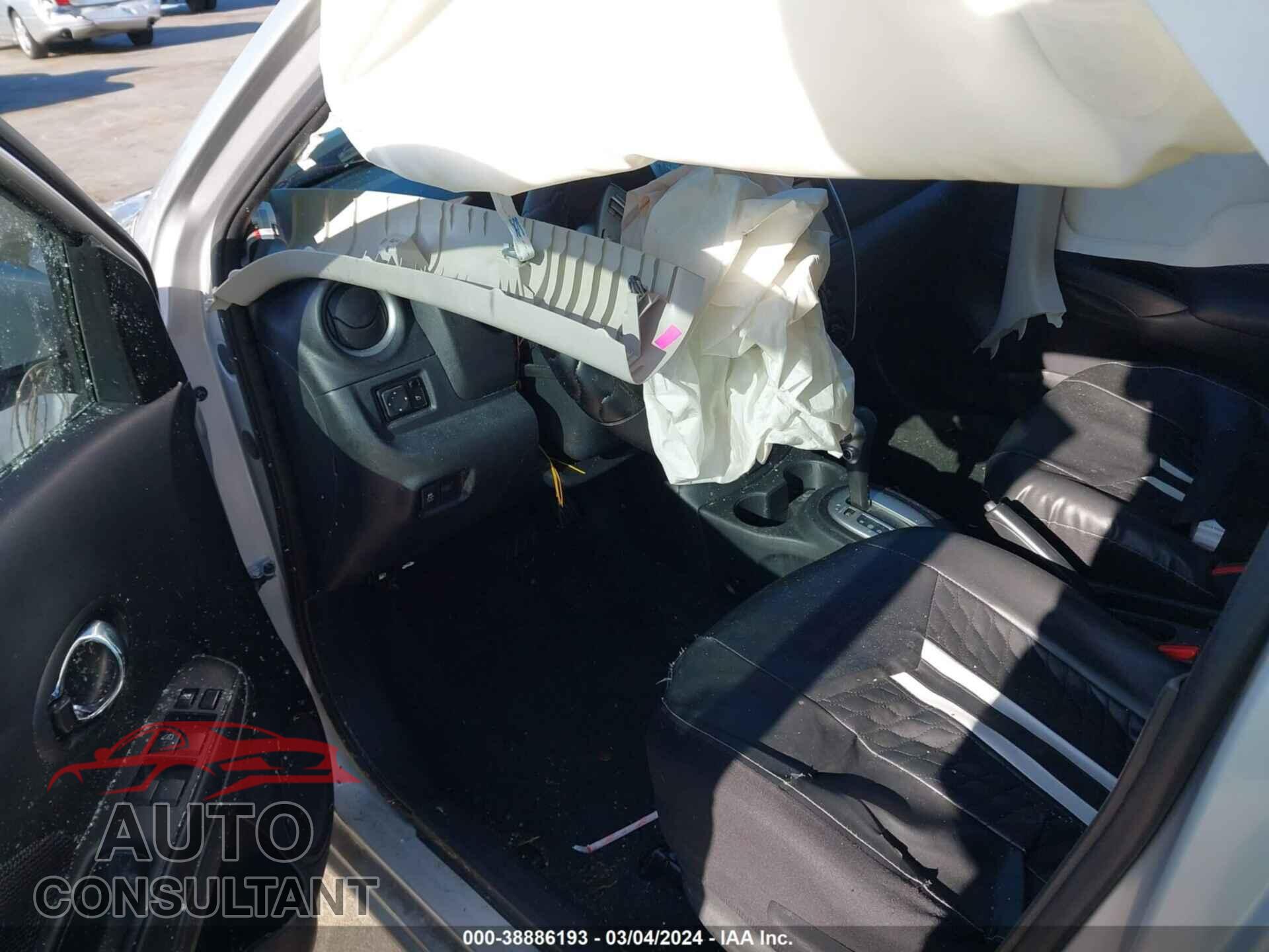 NISSAN VERSA 2019 - 3N1CN7AP3KL870031