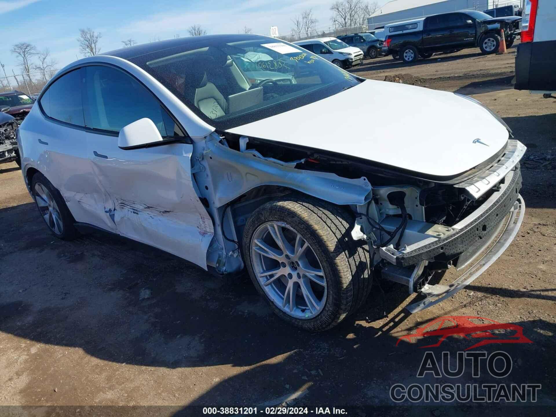 TESLA MODEL Y 2021 - 5YJYGDEE8MF278632