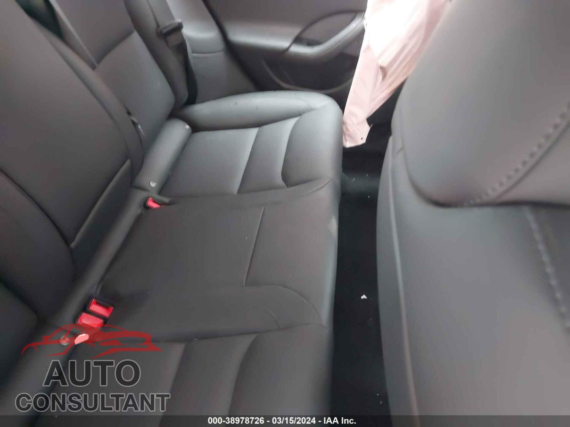 TESLA MODEL S 2021 - 5YJSA1E58MF456013