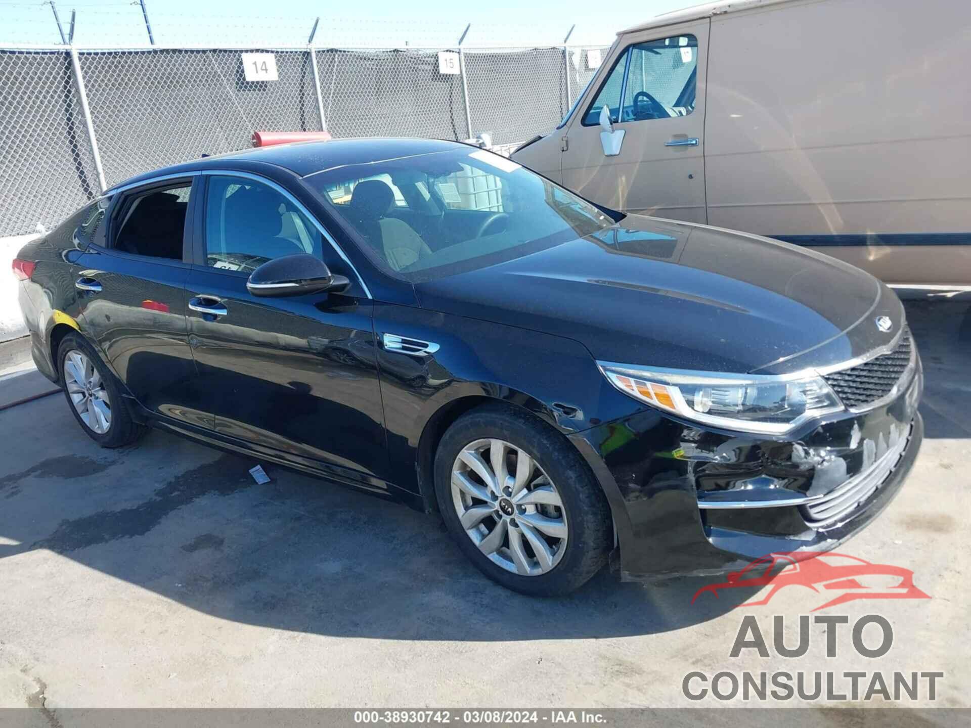 KIA OPTIMA 2018 - 5XXGT4L33JG264350