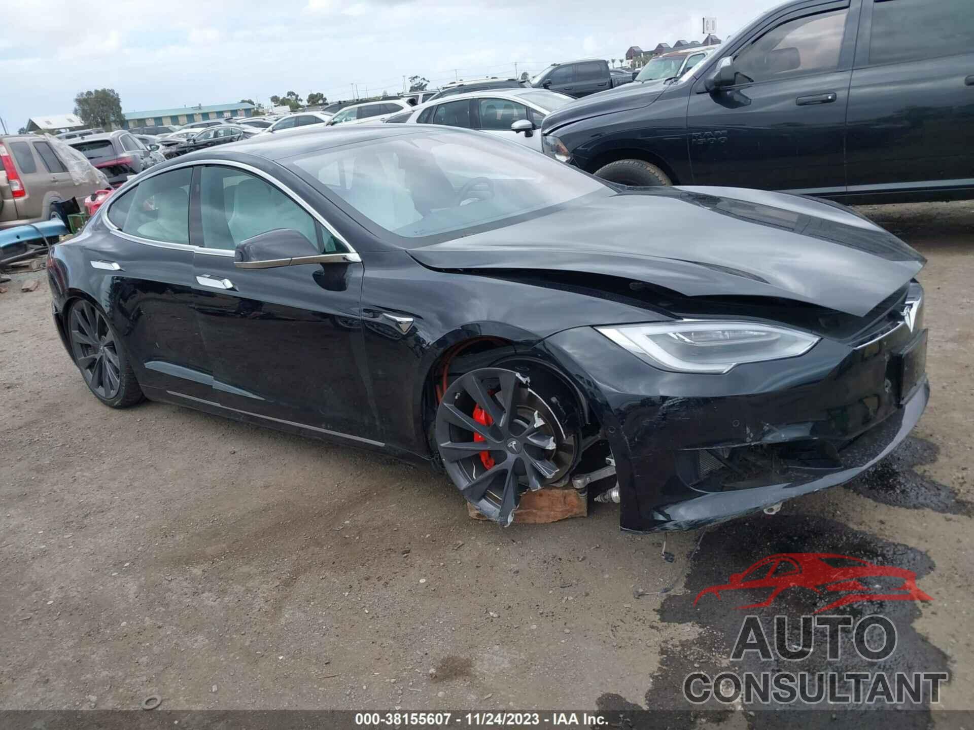 TESLA MODEL S 2018 - 5YJSA1E45JF268732