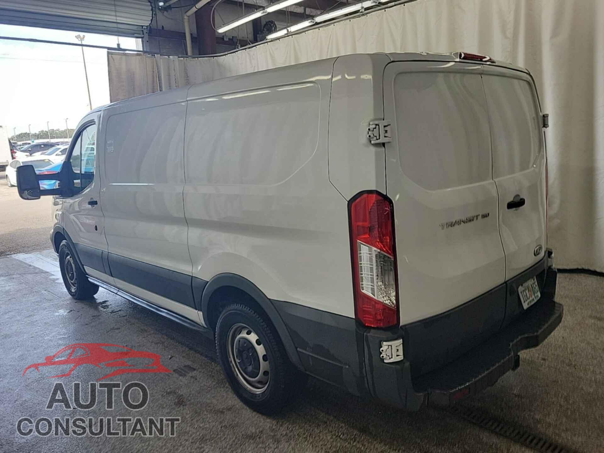 FORD TRANSIT 2017 - 1FTYE1ZM2HKB34122