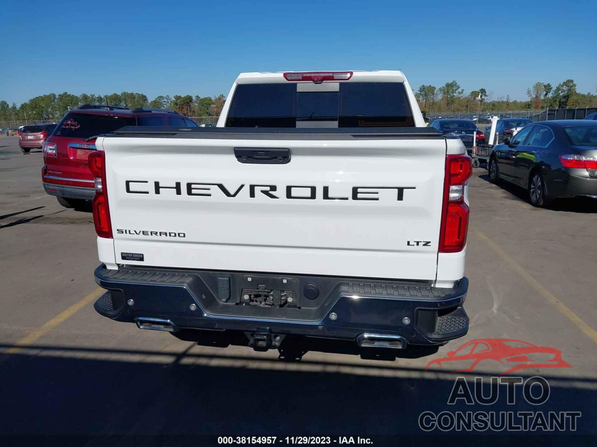 CHEVROLET SILVERADO 2022 - 1GCUDGETXNZ601971