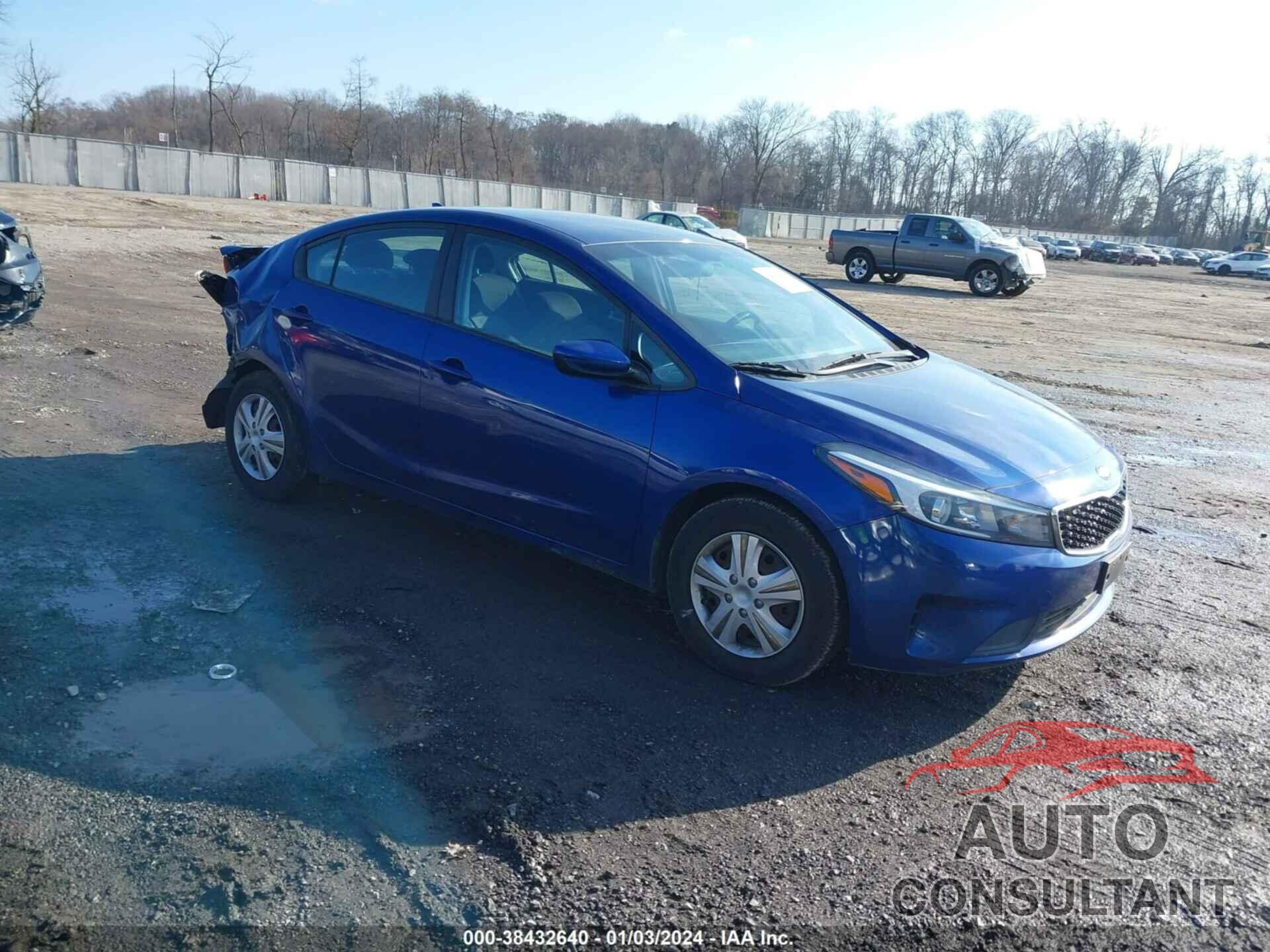 KIA FORTE 2018 - 3KPFK4A73JE169669