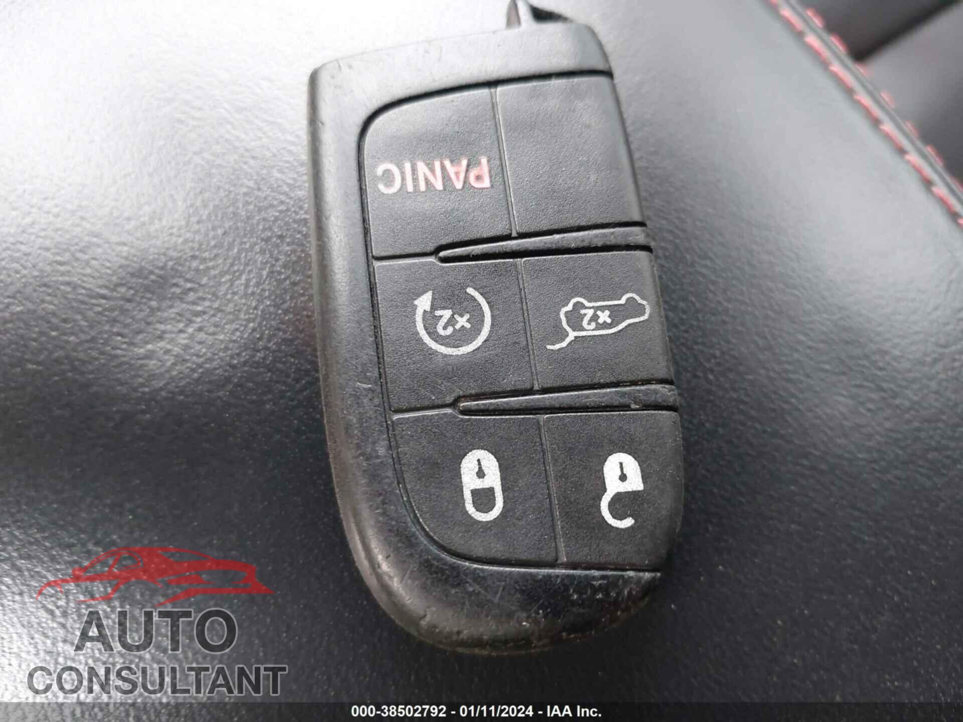 DODGE DURANGO 2017 - 1C4SDHCT6HC833569