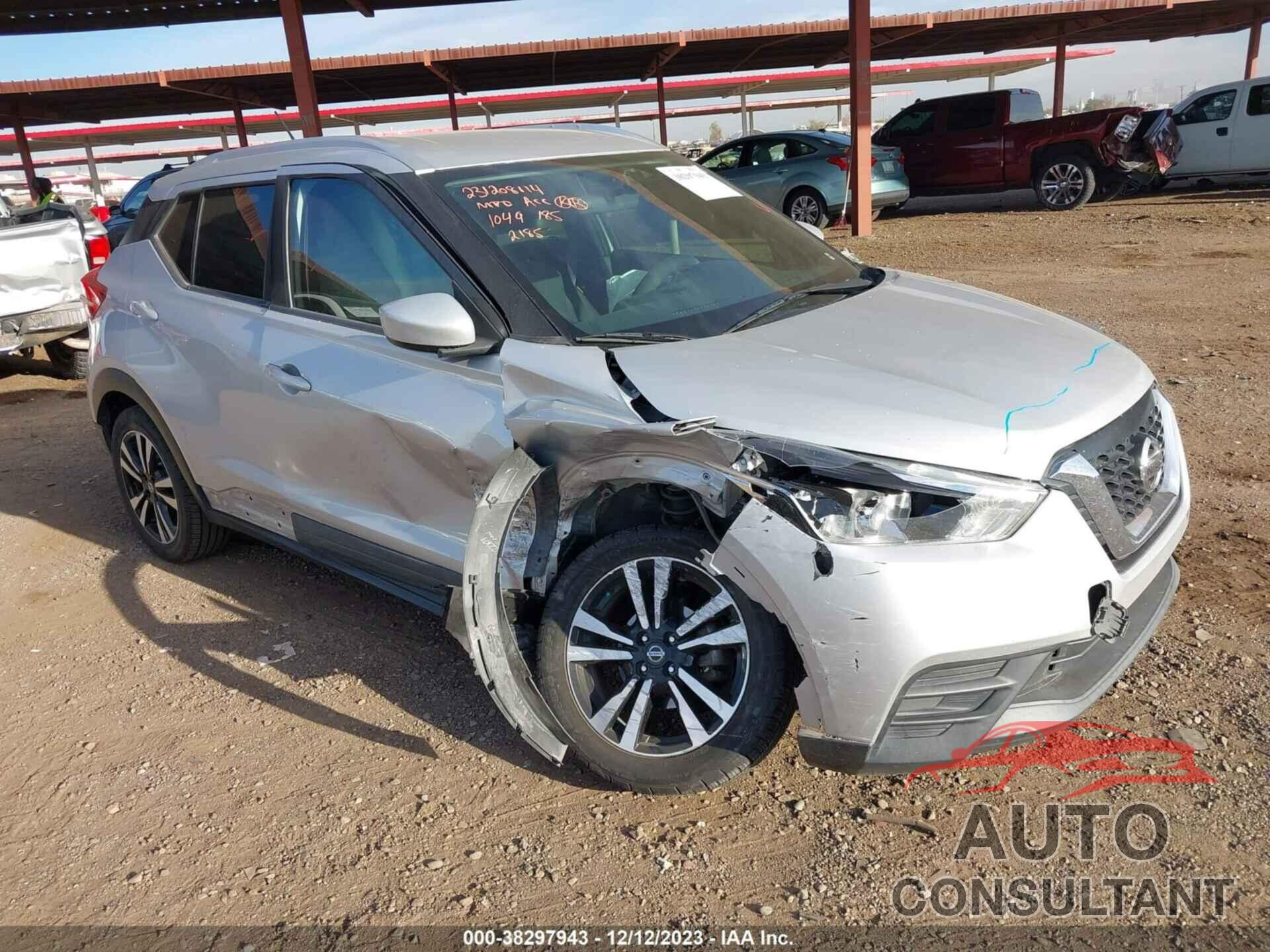 NISSAN KICKS 2019 - 3N1CP5CU5KL552185