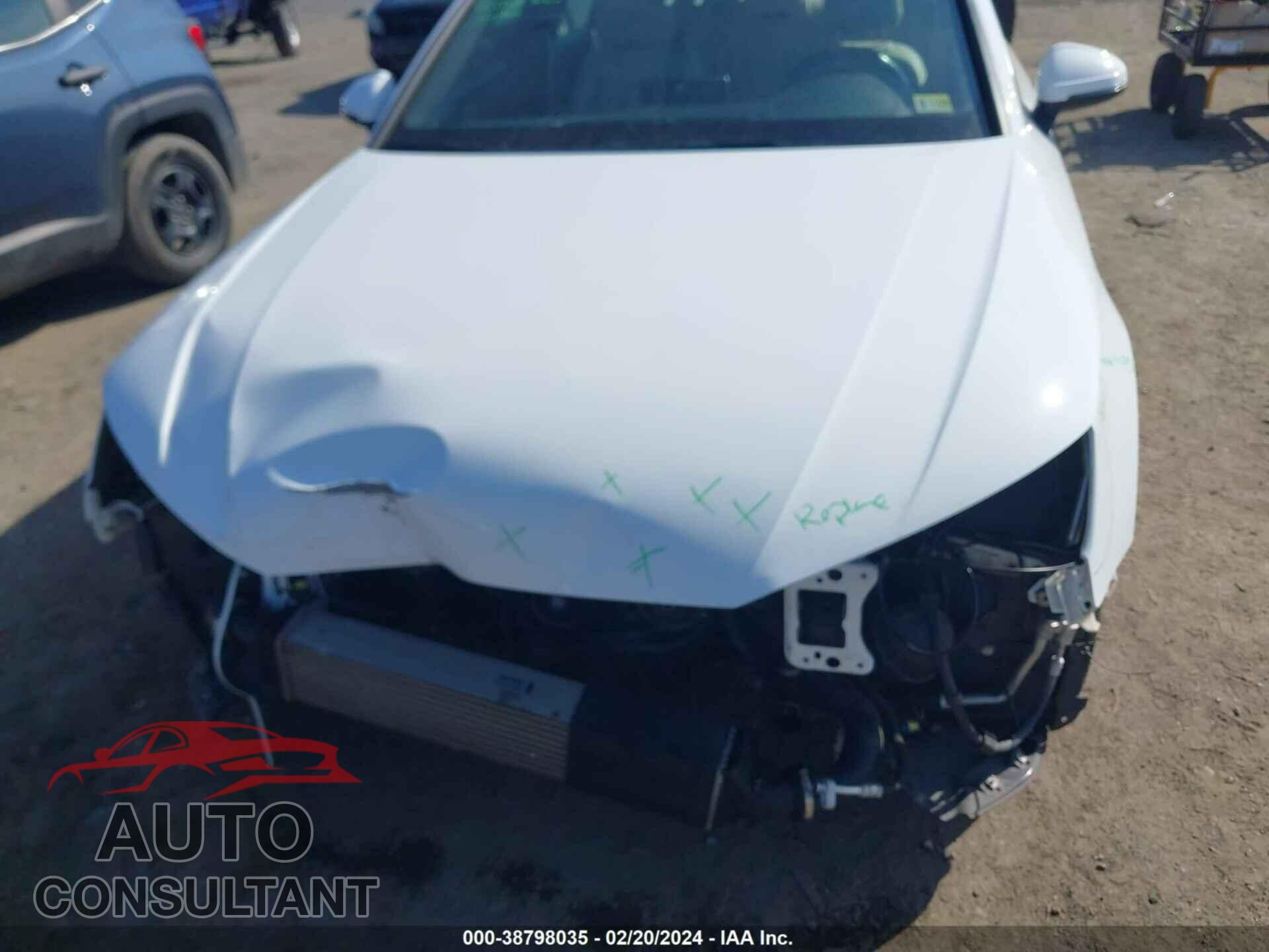 AUDI A4 2017 - WAUENAF40HN037097