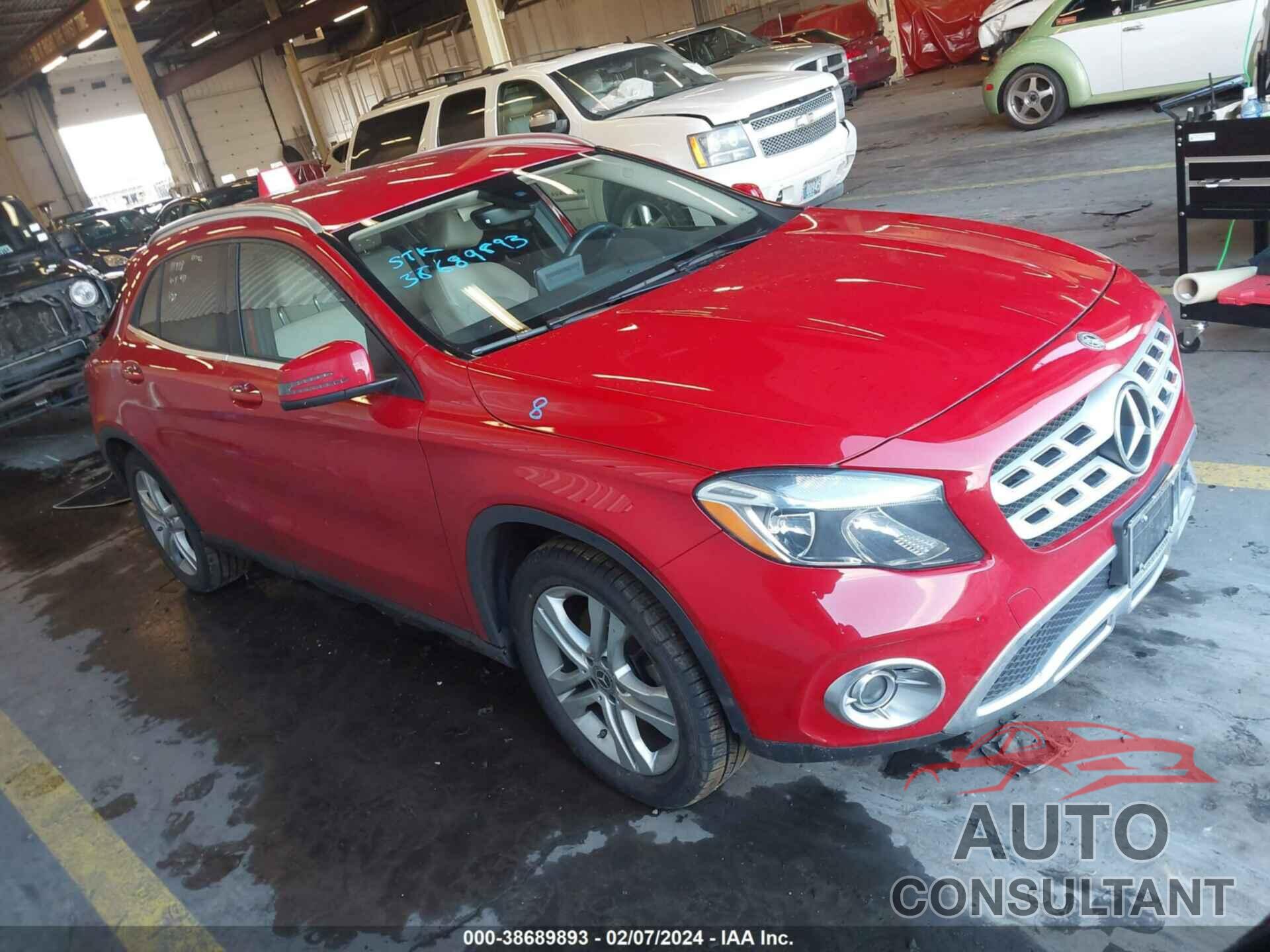 MERCEDES-BENZ GLA 250 2018 - WDCTG4GB4JJ479410