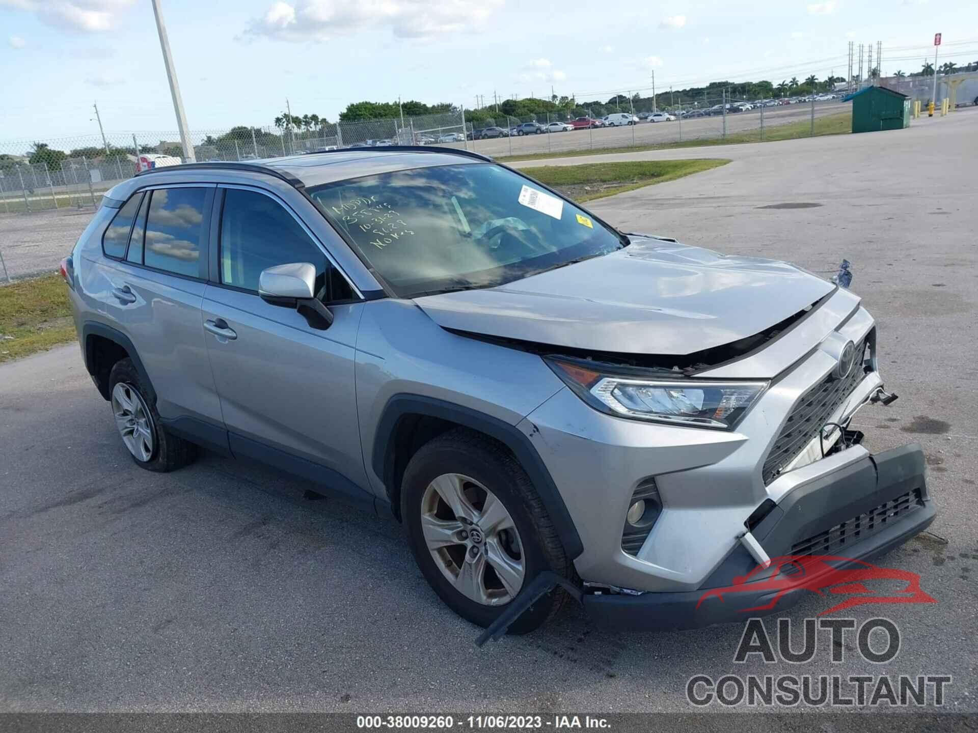 TOYOTA RAV4 2019 - JTMW1RFV0KD038628