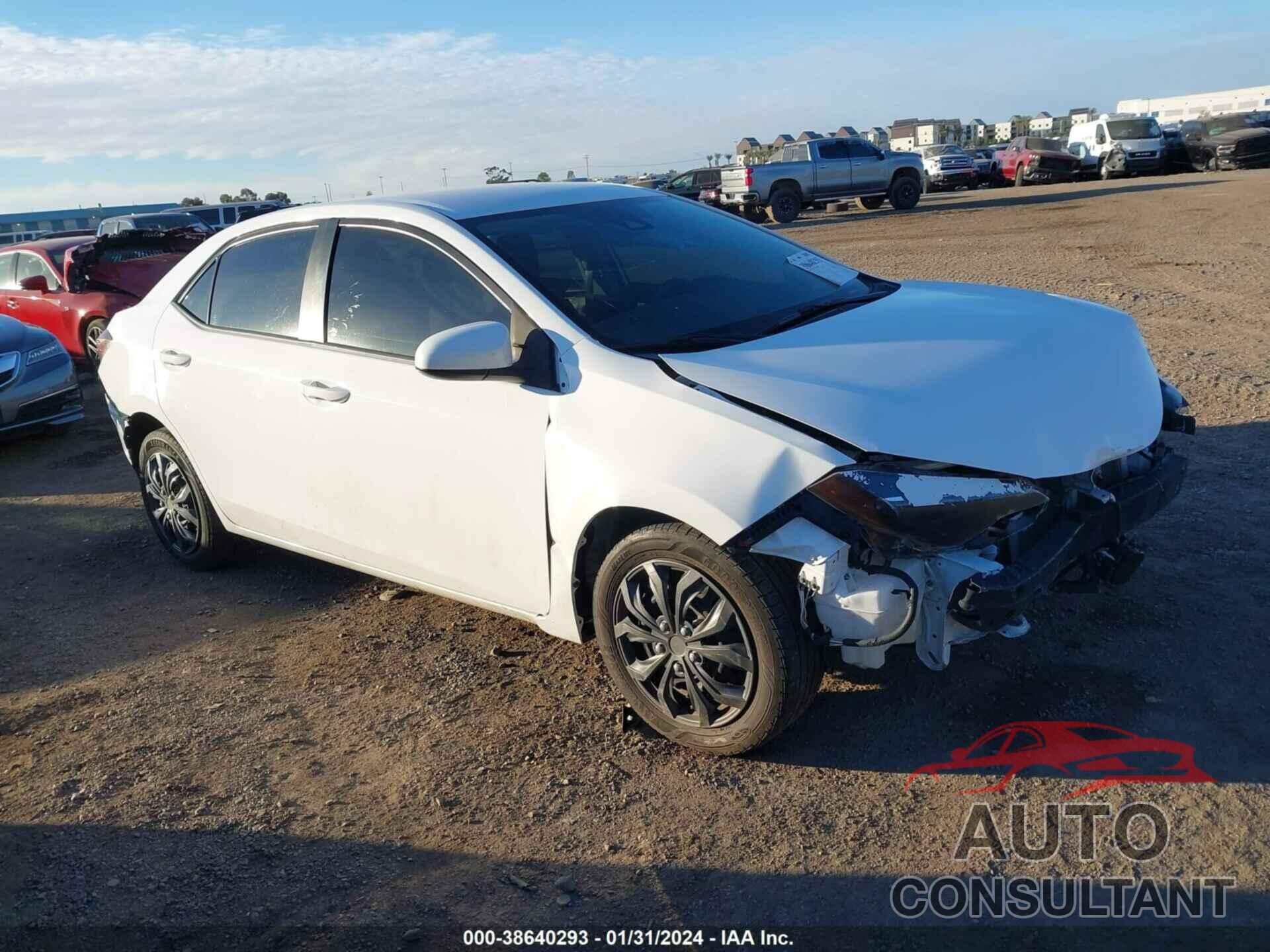 TOYOTA COROLLA 2018 - 2T1BURHEXJC056049