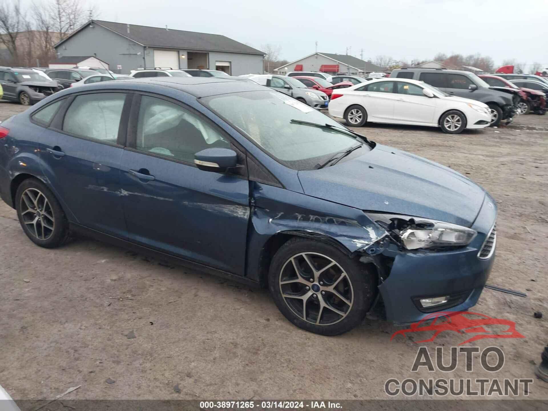 FORD FOCUS 2018 - 1FADP3H2XJL243759