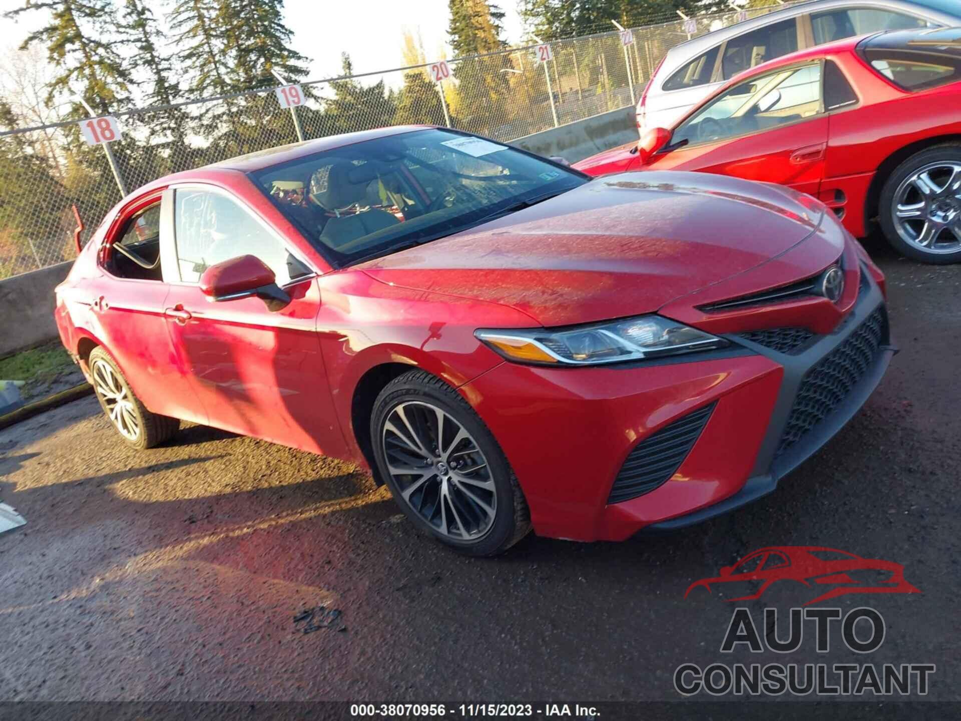 TOYOTA CAMRY 2019 - 4T1B11HK9KU215871