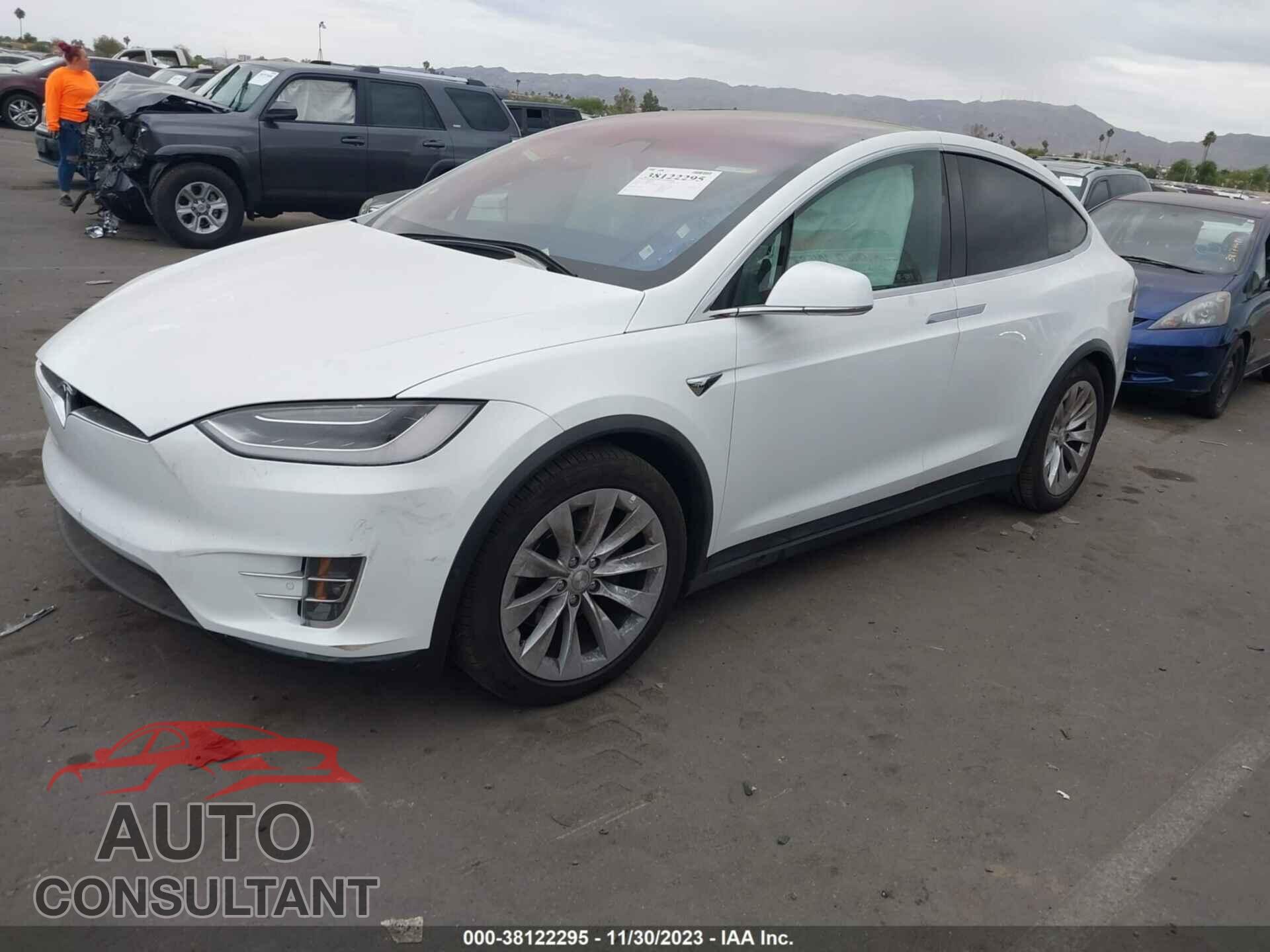 TESLA MODEL X 2017 - 5YJXCDE29HF044745
