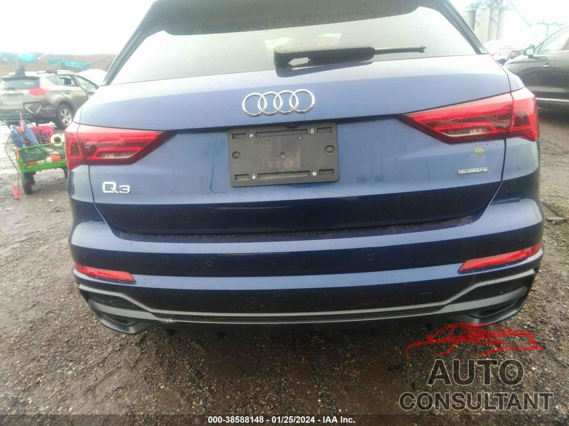 AUDI Q3 2022 - WA1EECF3XN1110186