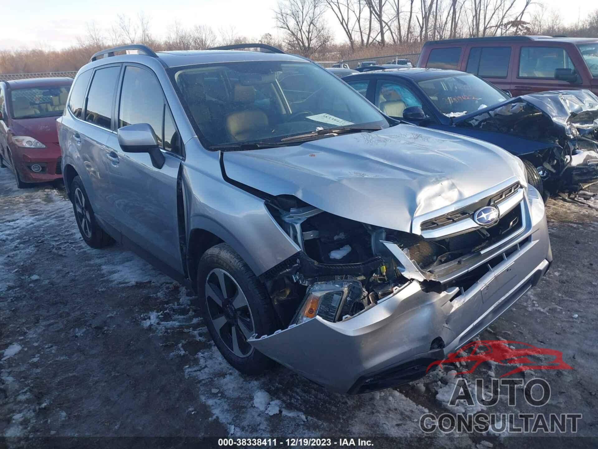 SUBARU FORESTER 2018 - JF2SJAJC3JH505748