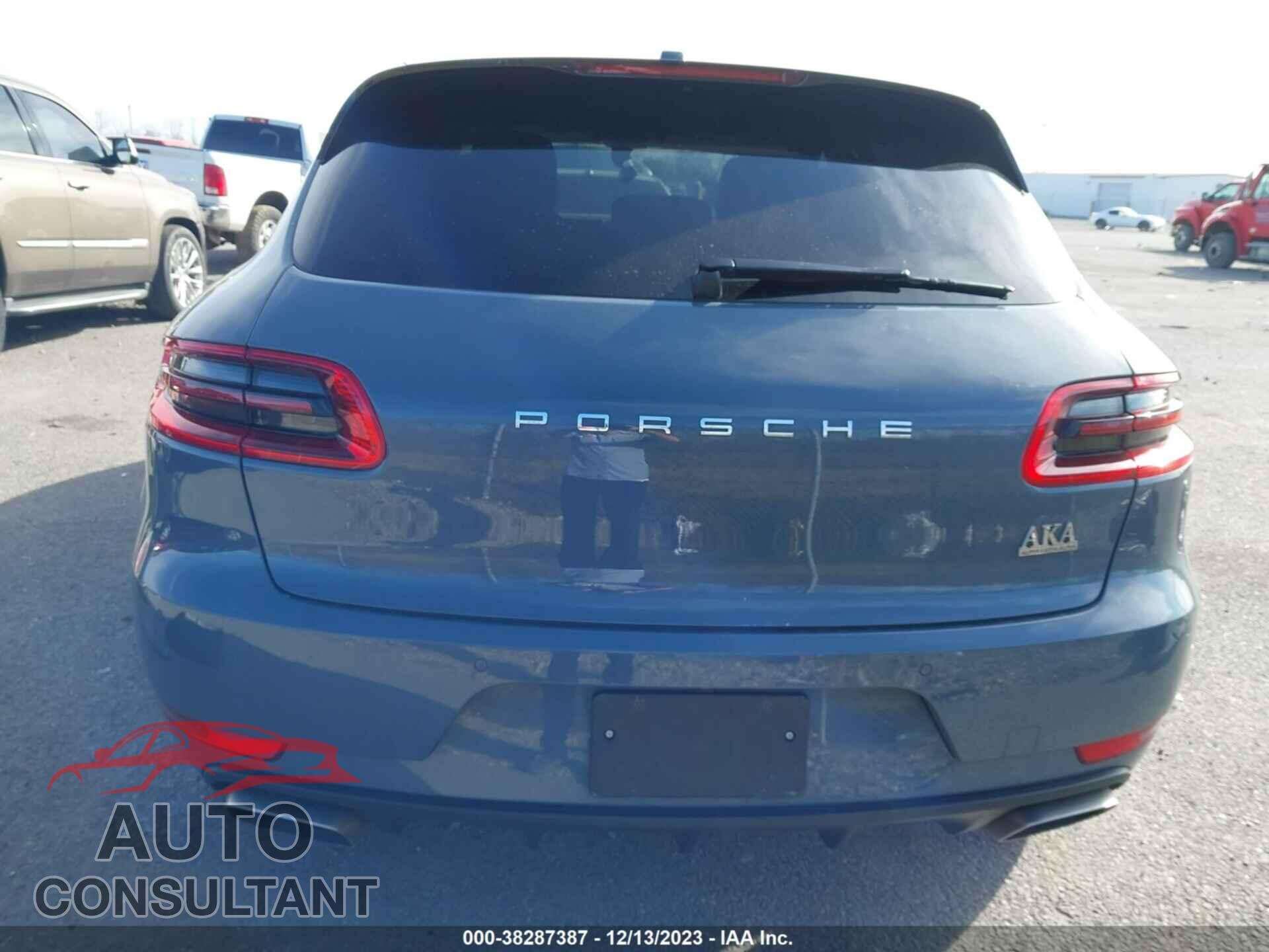PORSCHE MACAN 2018 - WP1AA2A54JLB08286