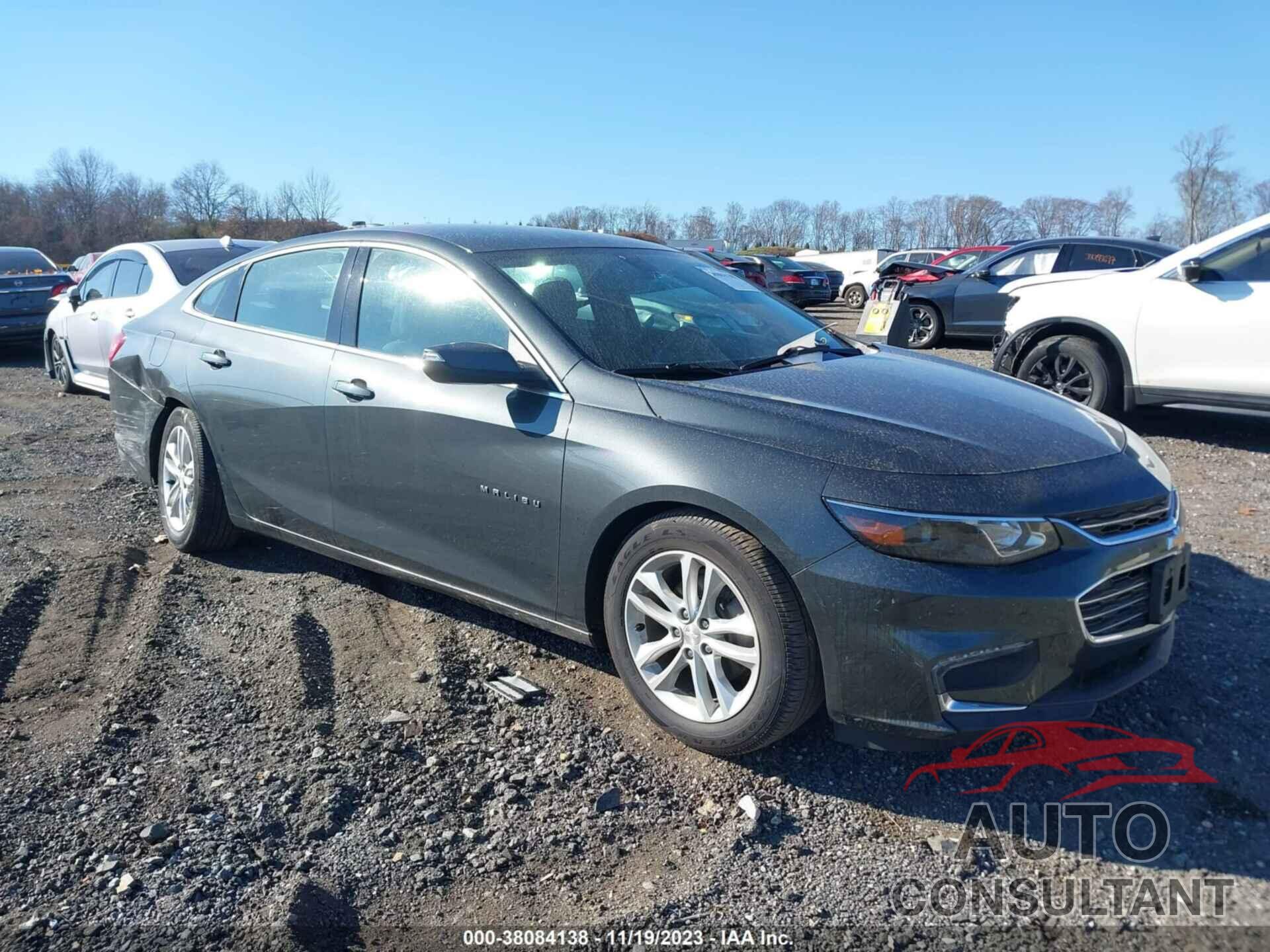 CHEVROLET MALIBU 2017 - 1G1ZE5ST5HF131438