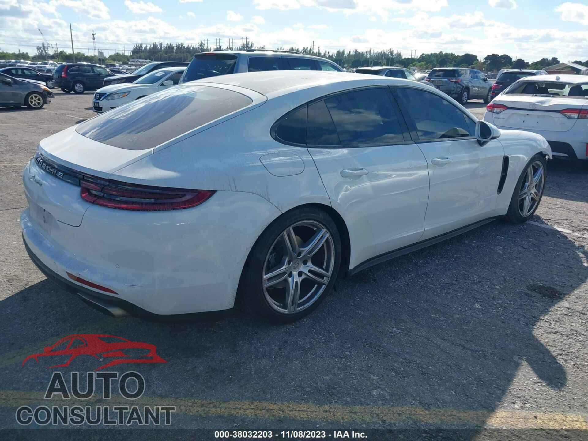 PORSCHE PANAMERA 2017 - WP0AA2A71HL103415
