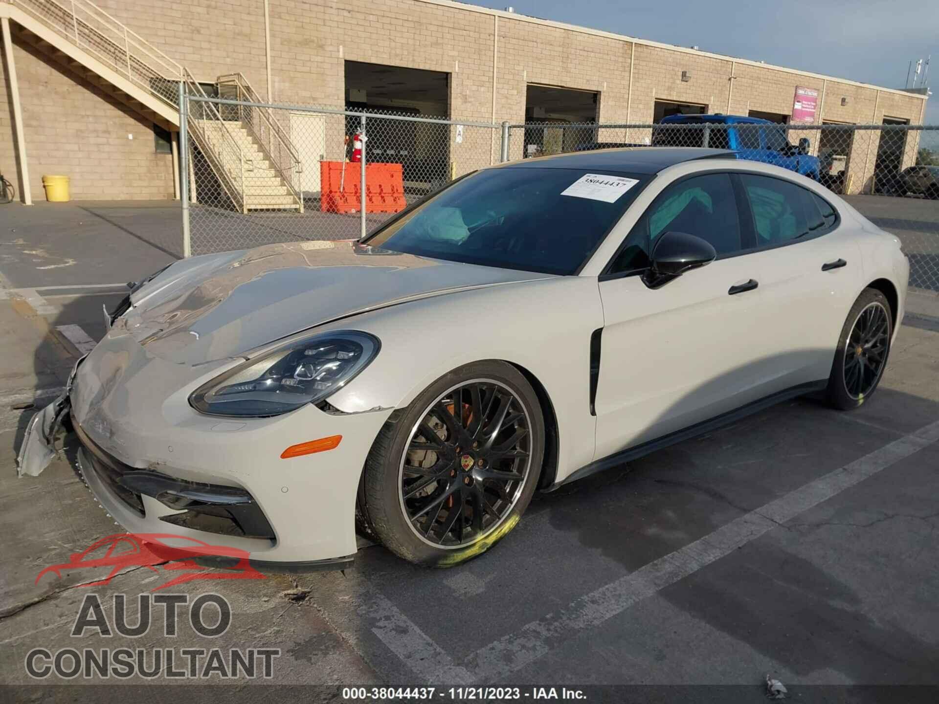 PORSCHE PANAMERA 2018 - WP0AB2A77JL133053