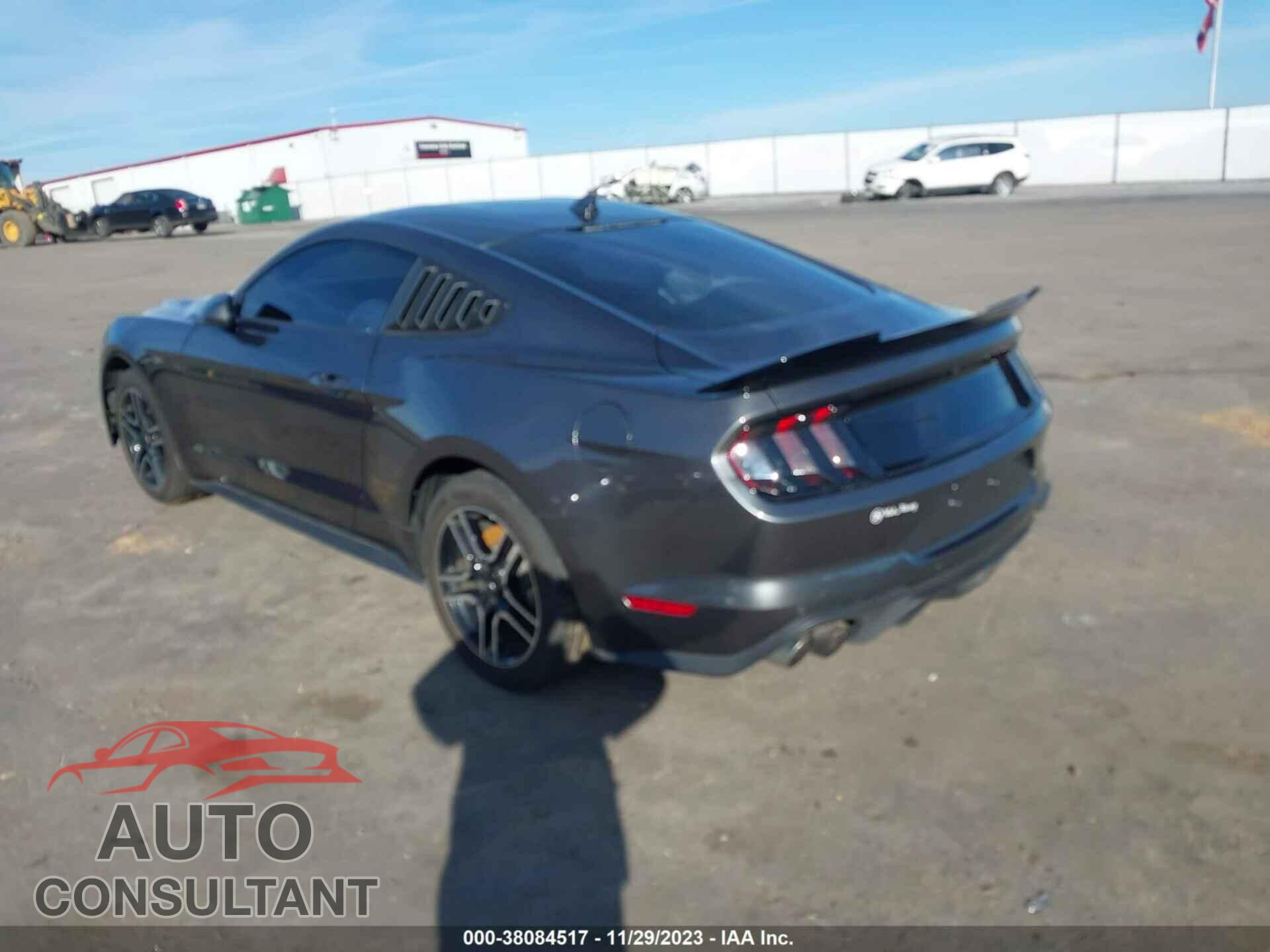 FORD MUSTANG 2020 - 1FA6P8CF7L5174603