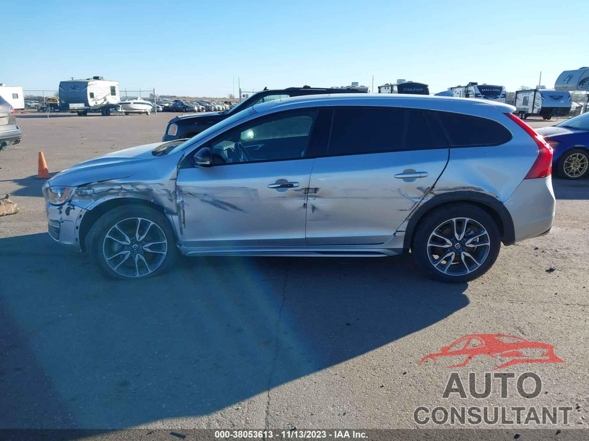 VOLVO V60 CROSS COUNTRY 2018 - YV440MWK7J2056120