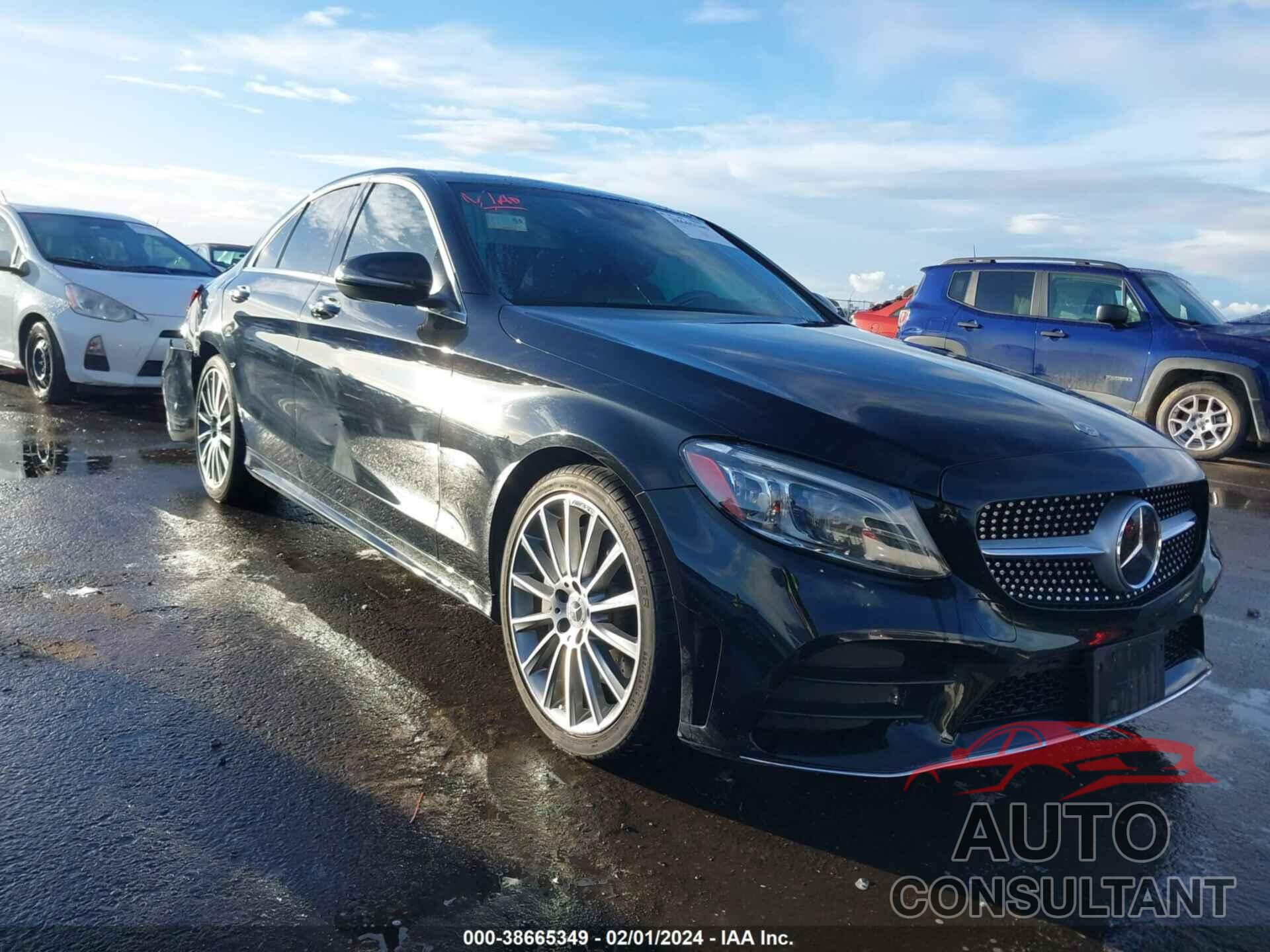 MERCEDES-BENZ C 300 2019 - 55SWF8DB9KU291720