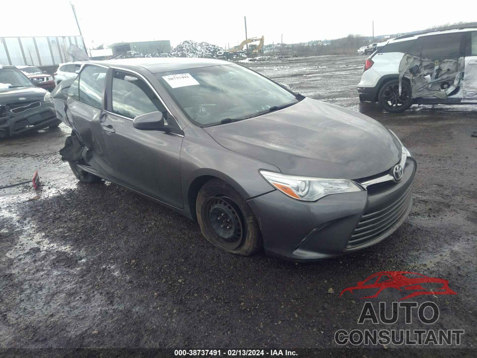 TOYOTA CAMRY 2016 - 4T4BF1FK6GR521461