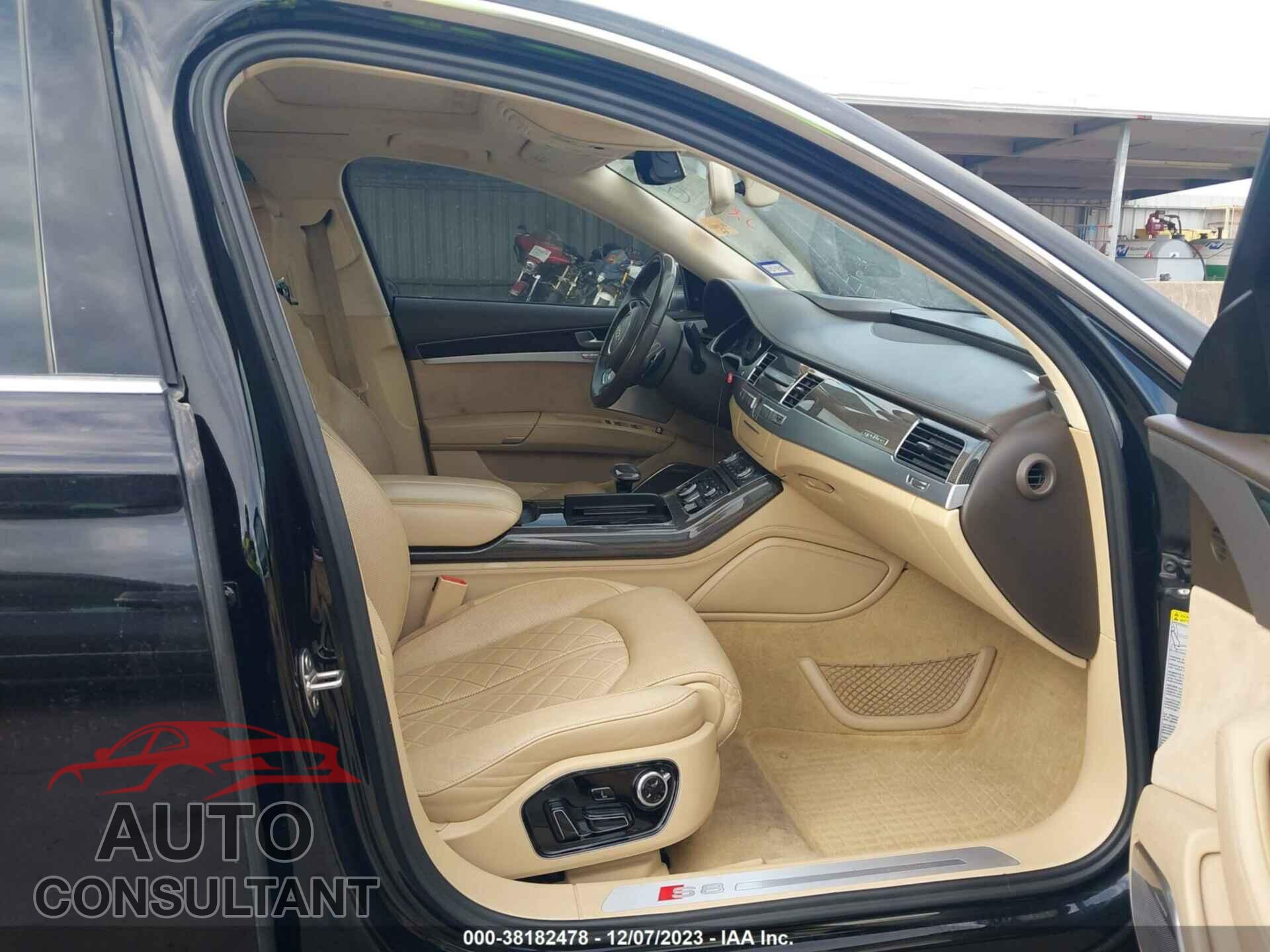 AUDI S8 2015 - WAUK2AFD0FN015397