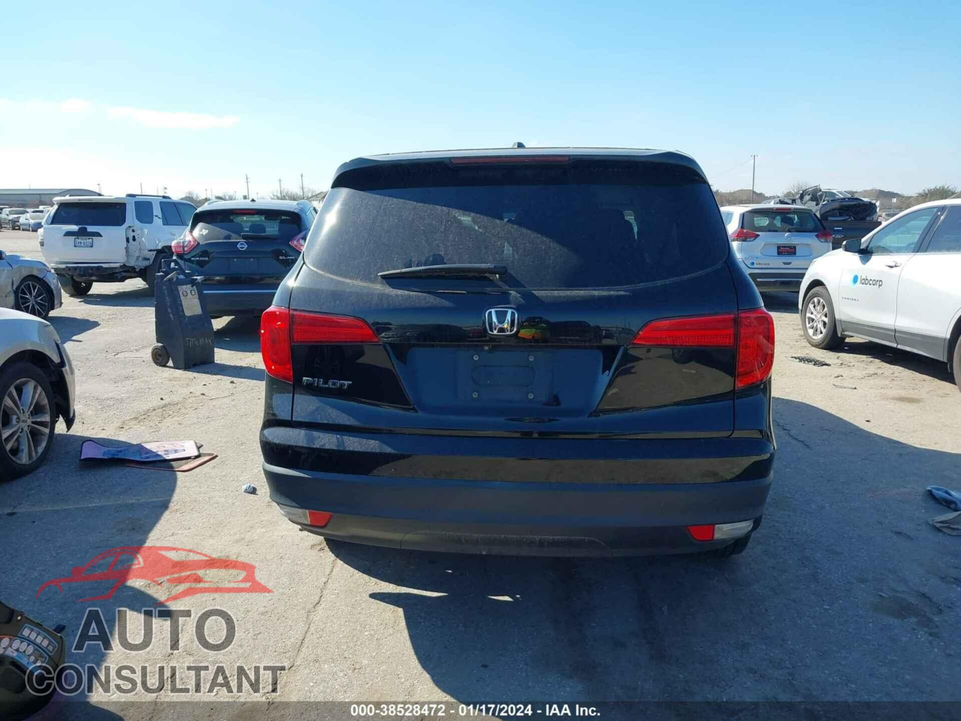 HONDA PILOT 2018 - 5FNYF5H54JB001704
