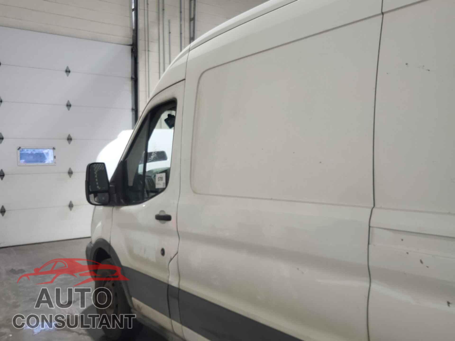 FORD TRANSIT 2016 - 1FTYR2CM4GKA35738