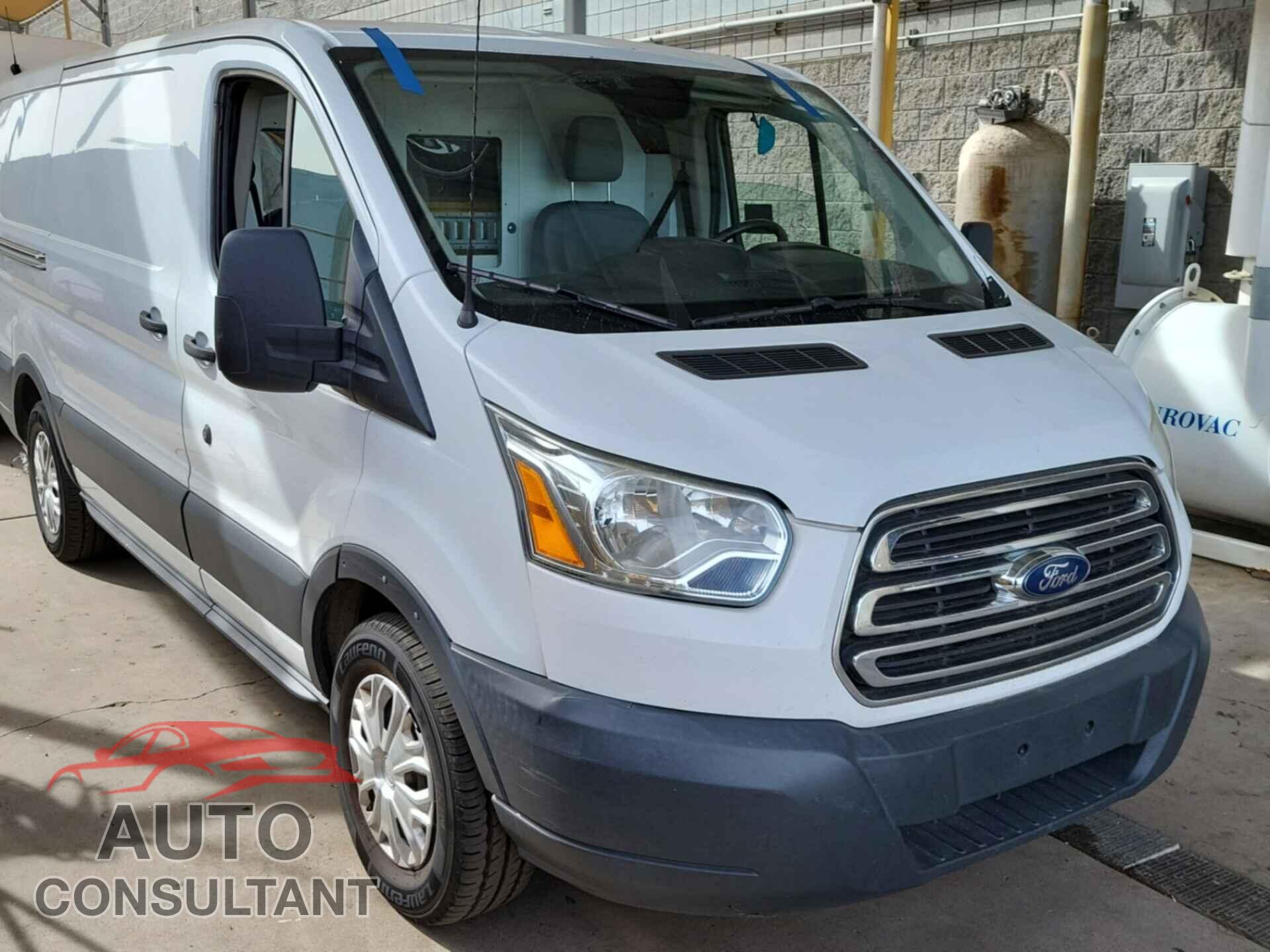 FORD TRANSIT-150 2017 - 1FTYE1YM2HKA15648