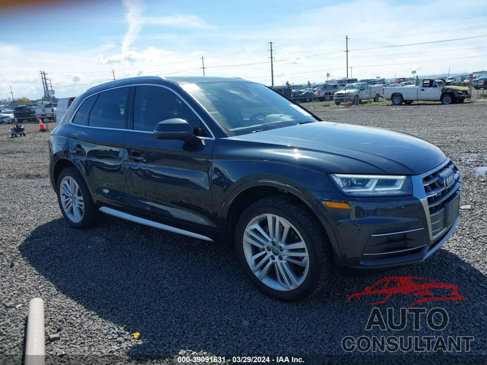 AUDI Q5 2018 - WA1BNAFY4J2084000