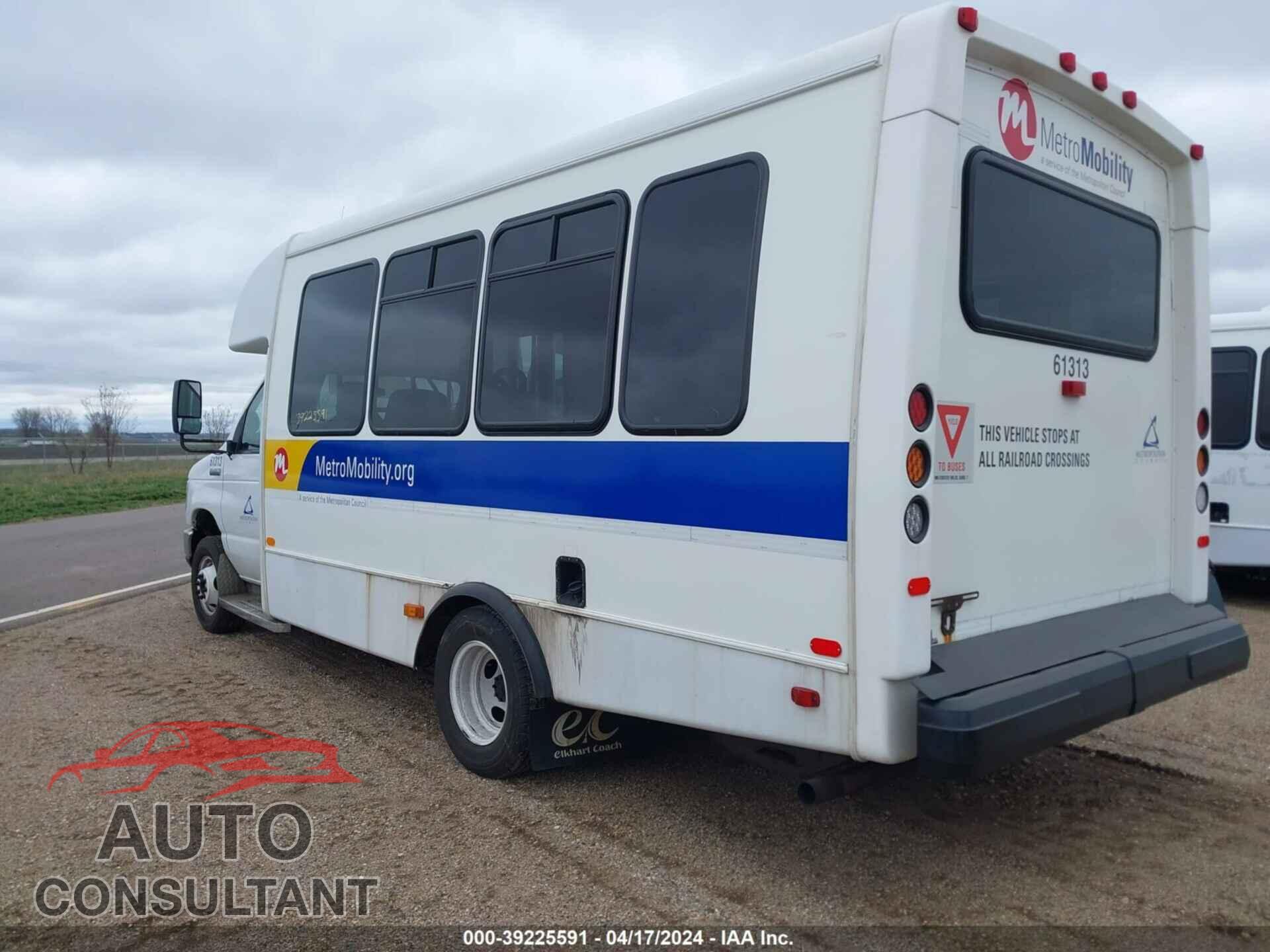 FORD E-450 CUTAWAY 2017 - 1FDFE4FS1HDC36443