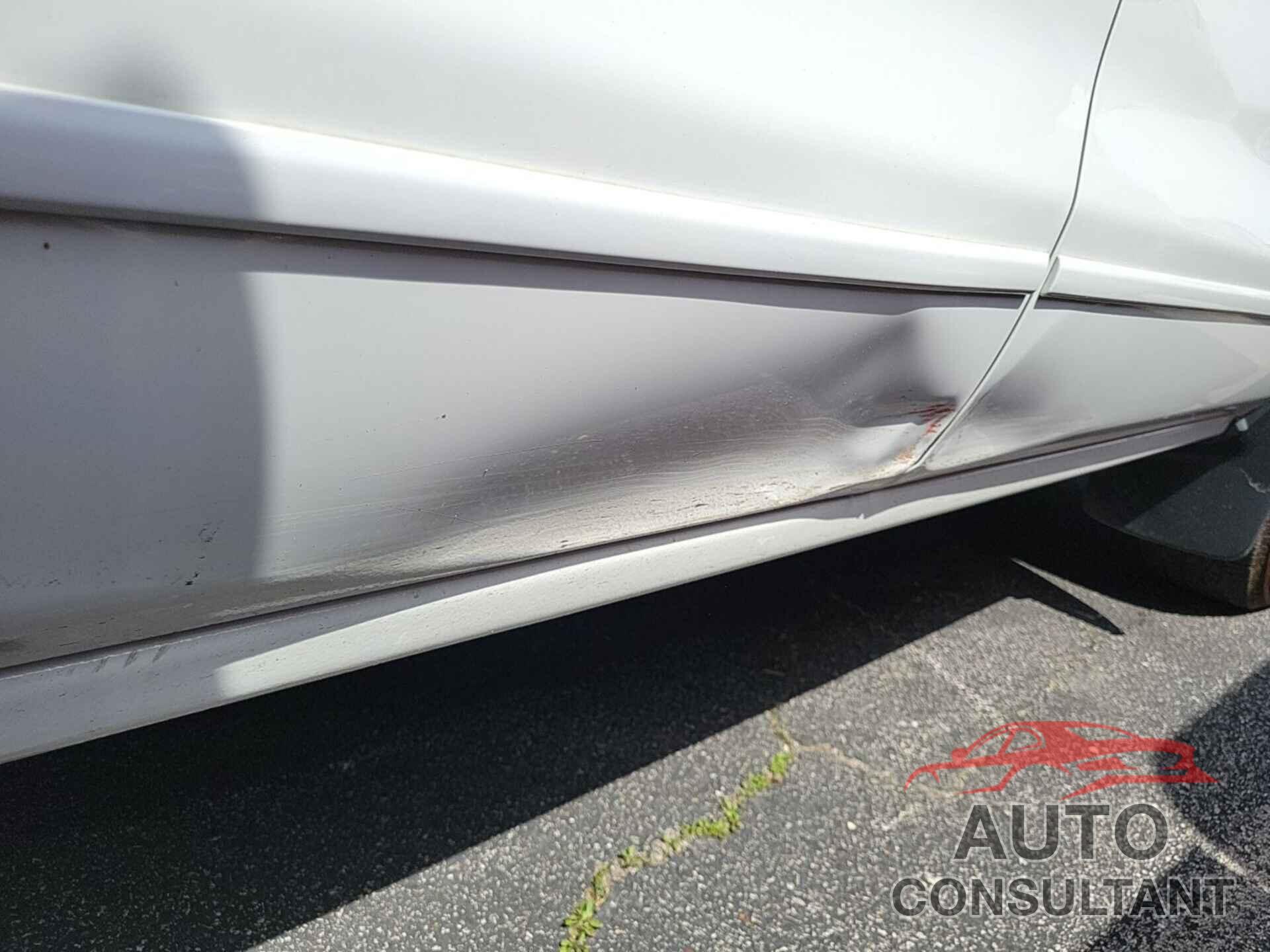 CHEVROLET SILVERADO 1500 2018 - 3GCUKREC3JG444361